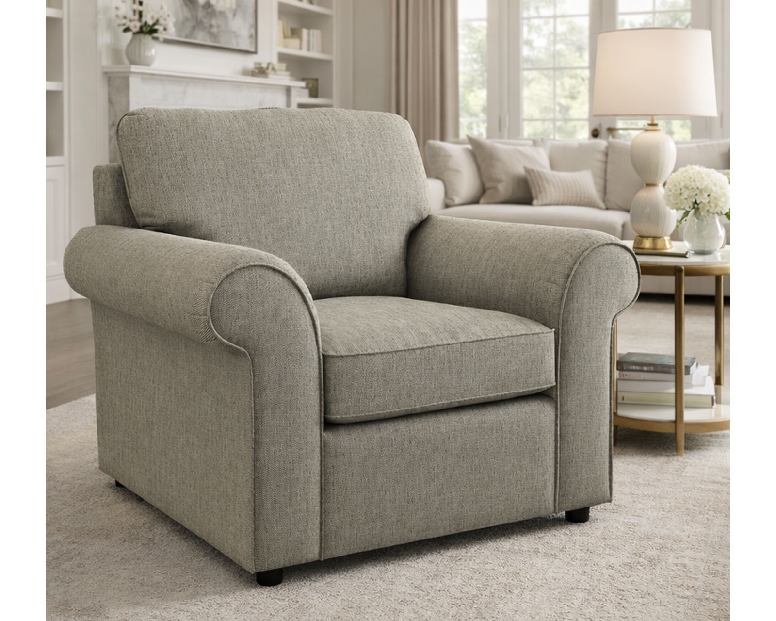 Malibu Accent Chair  (+101 Standard and Performance Fabrics) - 100 Standard and Performance Fabrics