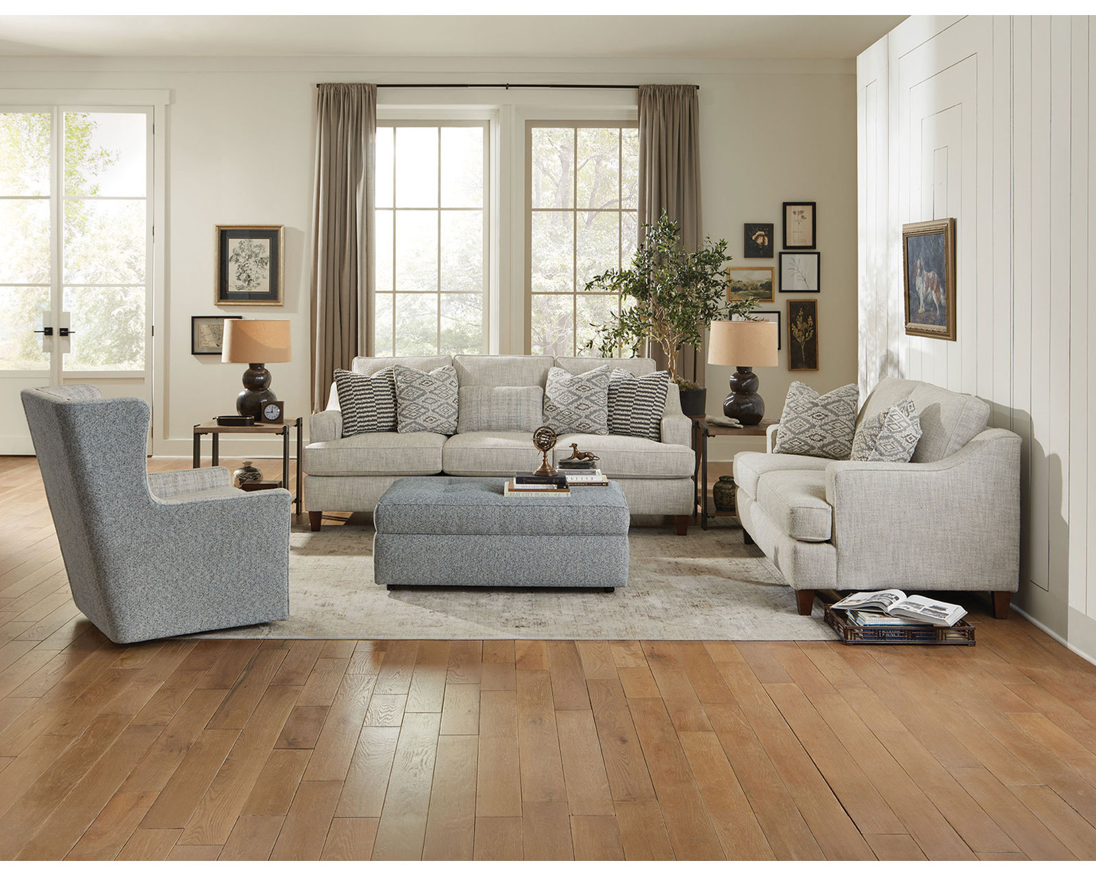 Maya 91" Sofa  (+101 Standard and Performance Fabrics)
