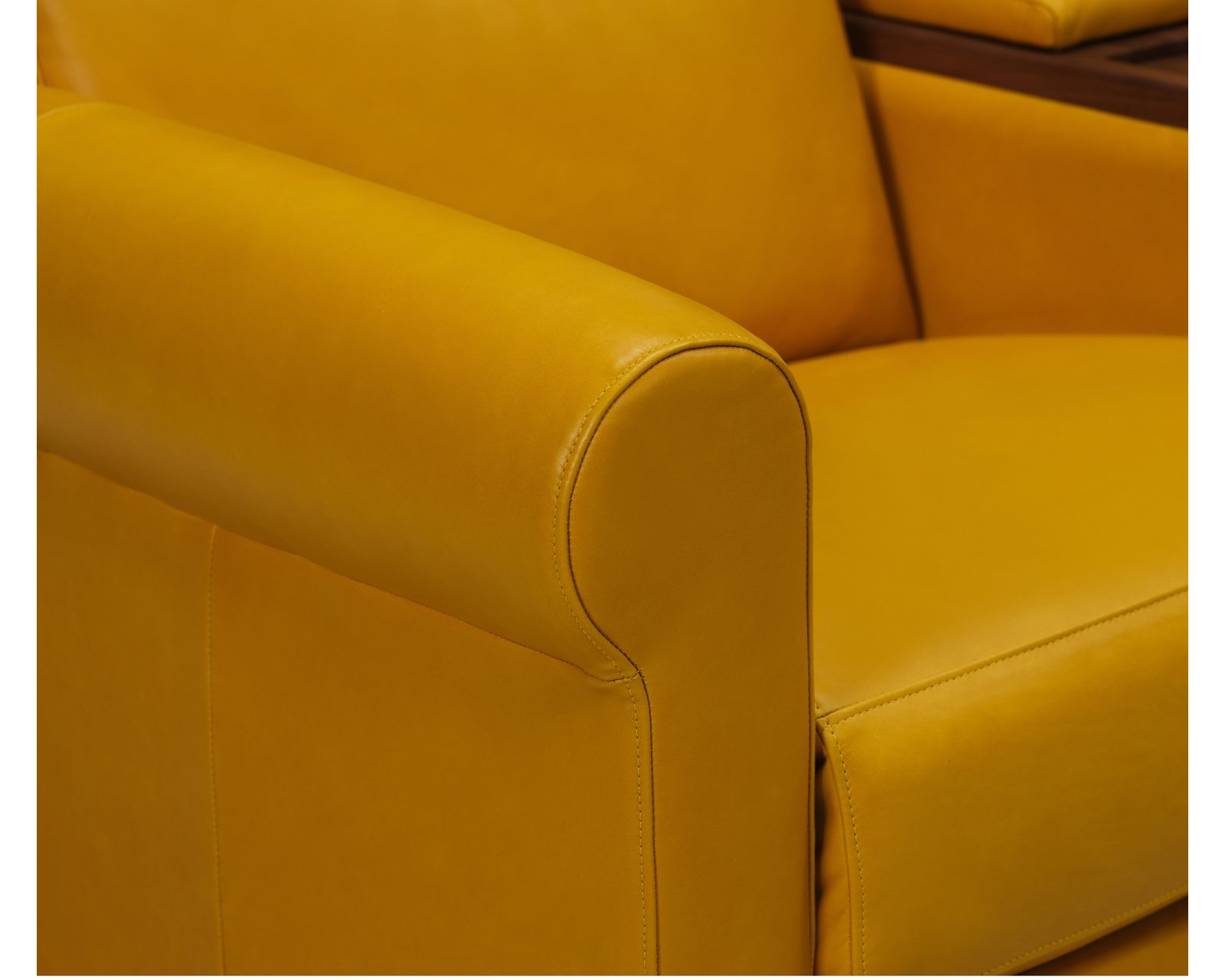 Essex 40112 Triple Power Reclining Sectional (+100 leathers) - Layout B: Three Piece Reclining Sectional (2 recliner) 110" x 98"