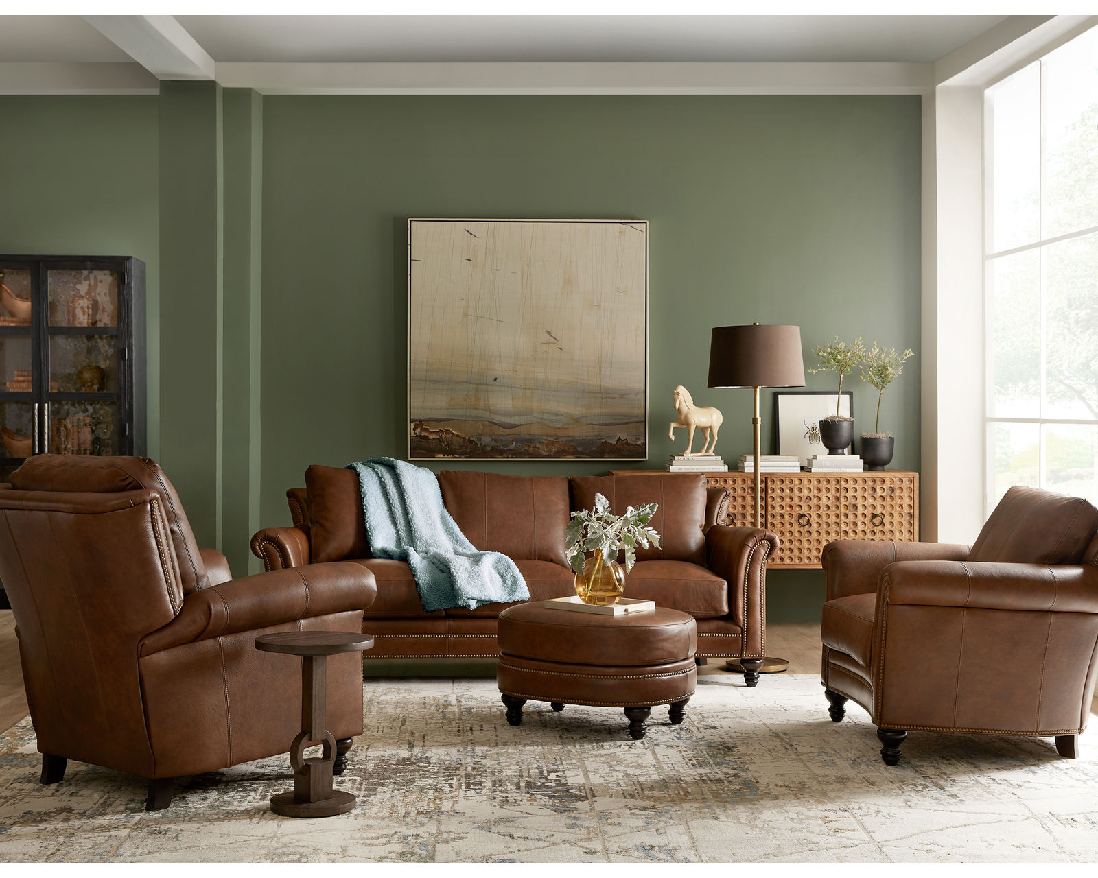 Bradington Young Richardson 866 Sofa (12 leathers) 8-Way Hand Tie