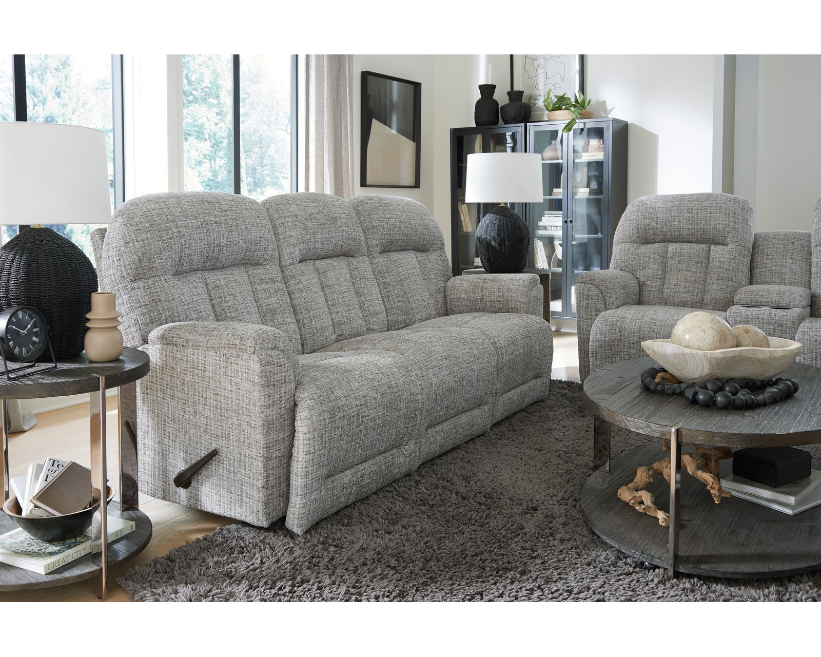 Suitably 88" Double Reclining Sofa (+100 fabrics) - Suitably Double Reclining Sofa