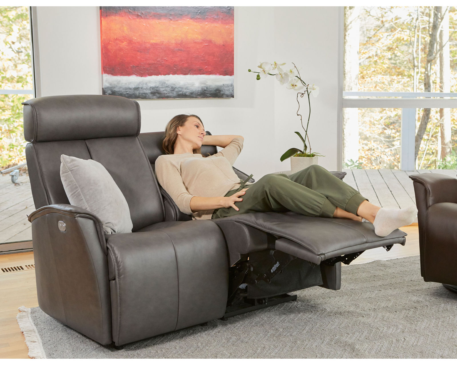 Venice 78" Dual Power Reclining Wallsaver Sofa (+40 leathers) - Venice Power Dual Reclining Wallsaver Loveseat 