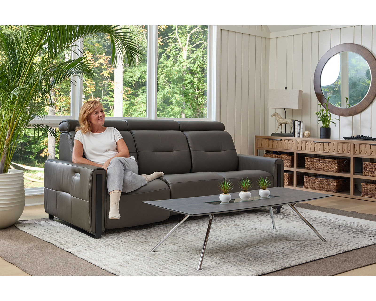 Monte Carlo 87" Power Headrest Power Reclining Sofa Graphite (In stock - Fast shipping)