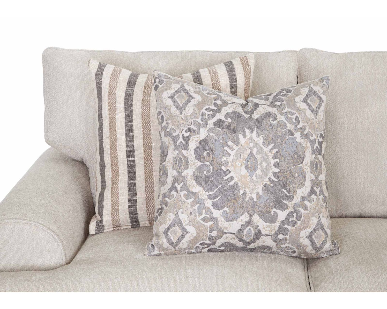 Kensie 97" Sofa (Easygoing Comfort. Timeless Style. Made for Everyday Living) - High-End Style. Down-to-Earth Prices.