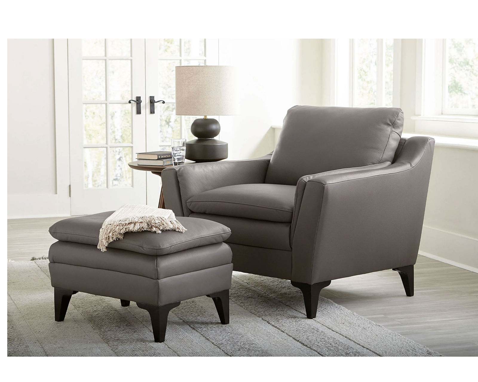 Balmoral 77488 Sofa (94") +100 leathers - Balmoral Leather Chair and Ottoman