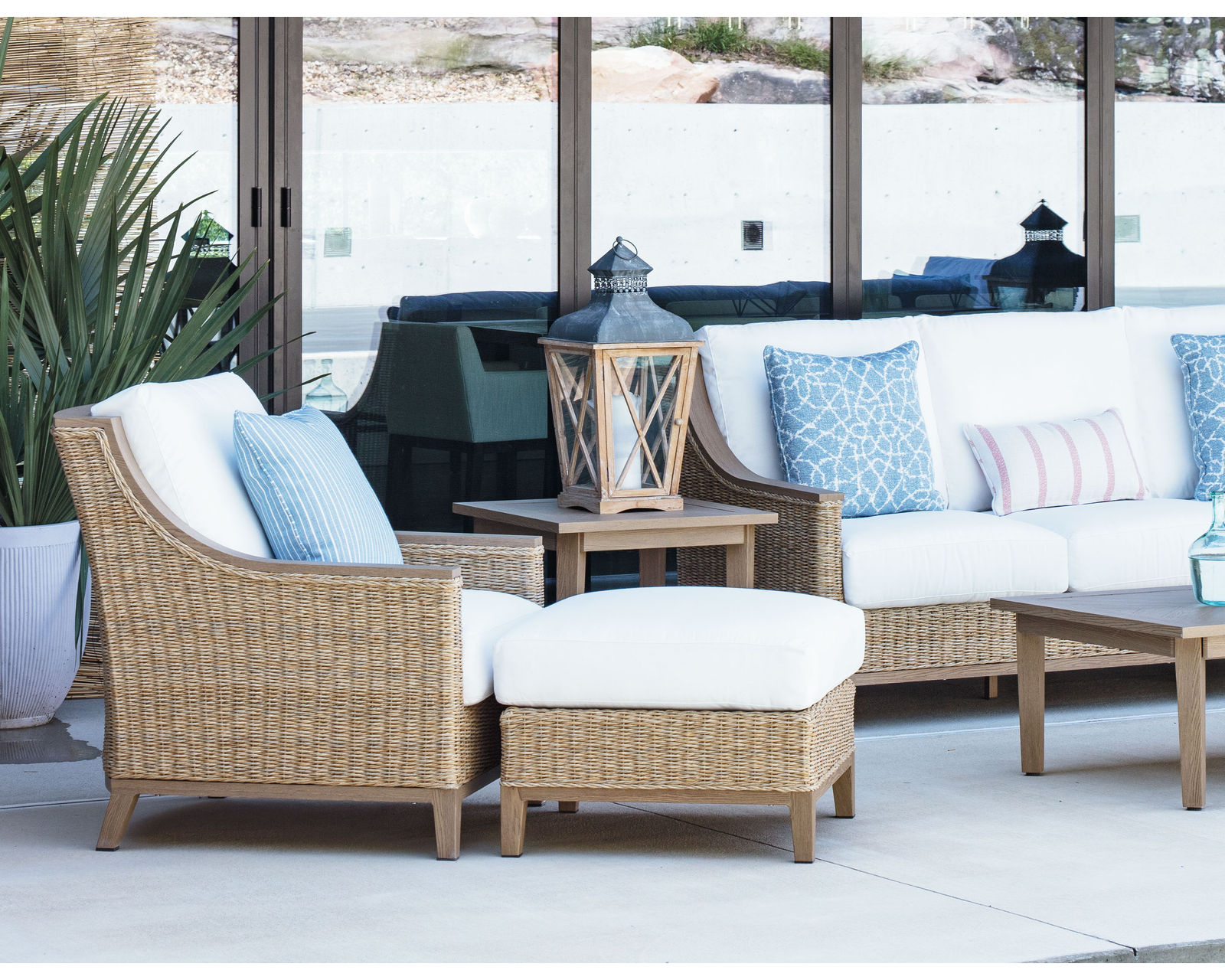 Hemingway Loggia Outdoor Ottoman (Made to order fabrics) - Hemingway Loggia Outdoor Ottoman 