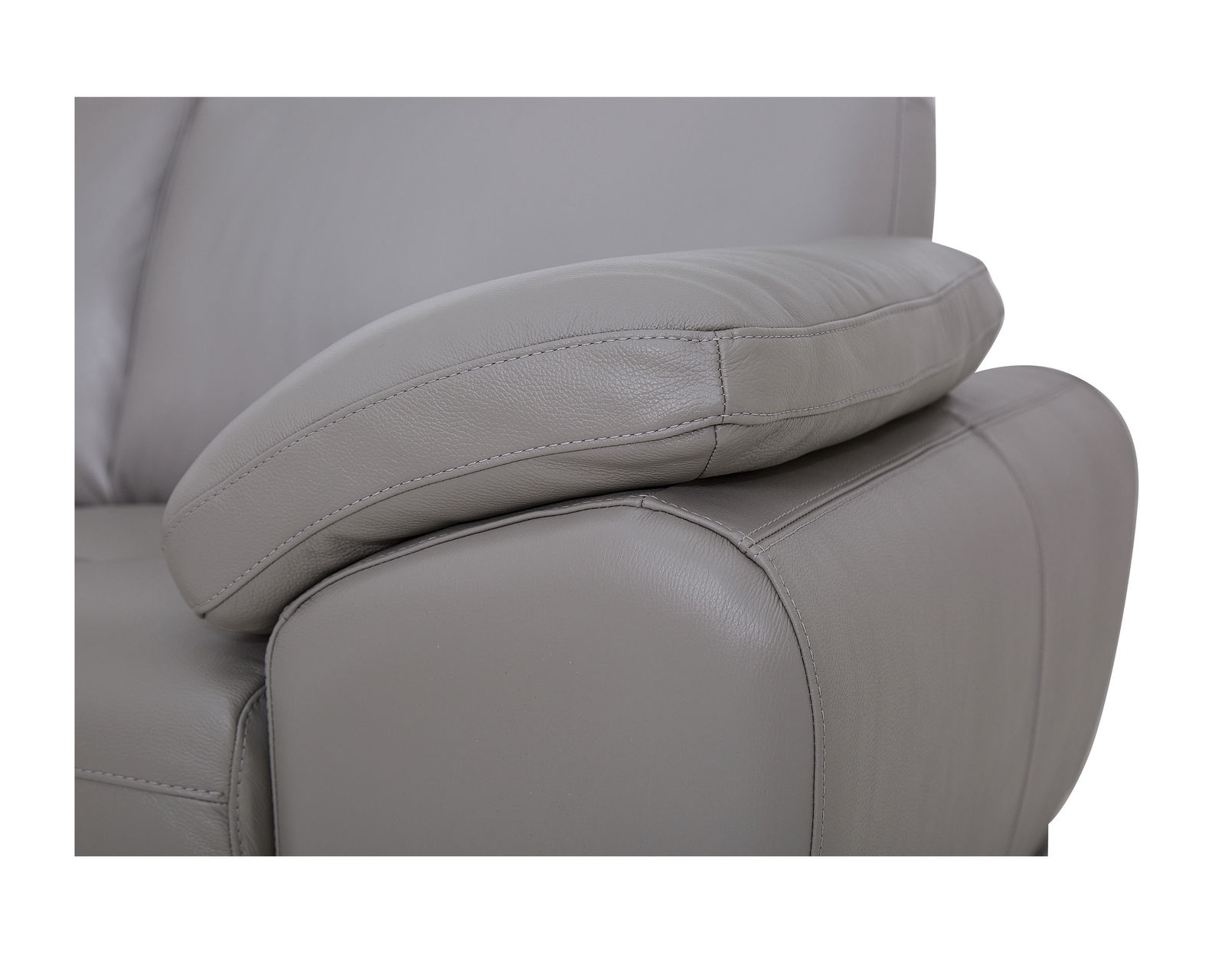 Miami 77319 Sectional (+100 leathers) - Padded Arm Detail