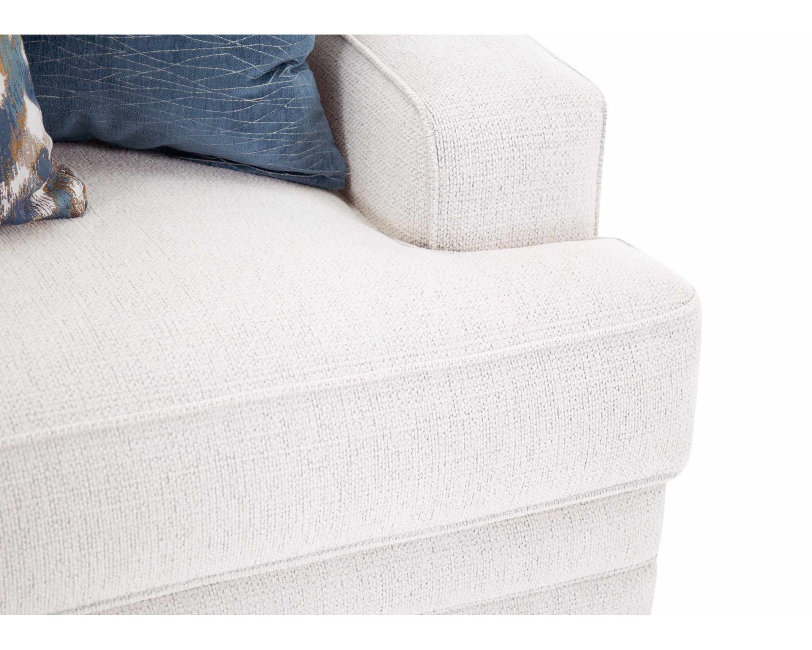 Rowan 101.5" Extra Wide Sofa (Grand-Scale Comfort with an Effortlessly Refined Look) - Includes All Accent Pillows
