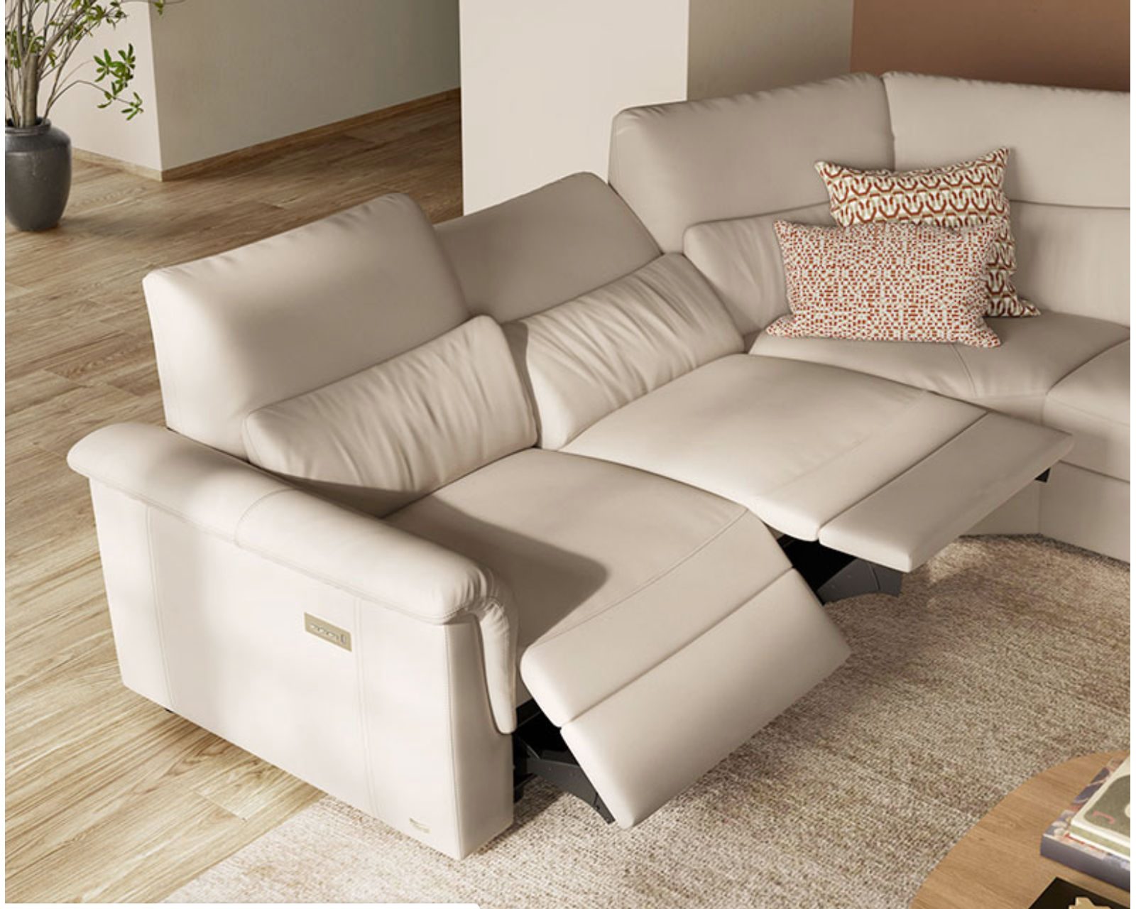 Amorevole C176 Triple Power Reclining Sofa (83" and 91") +50 leathers