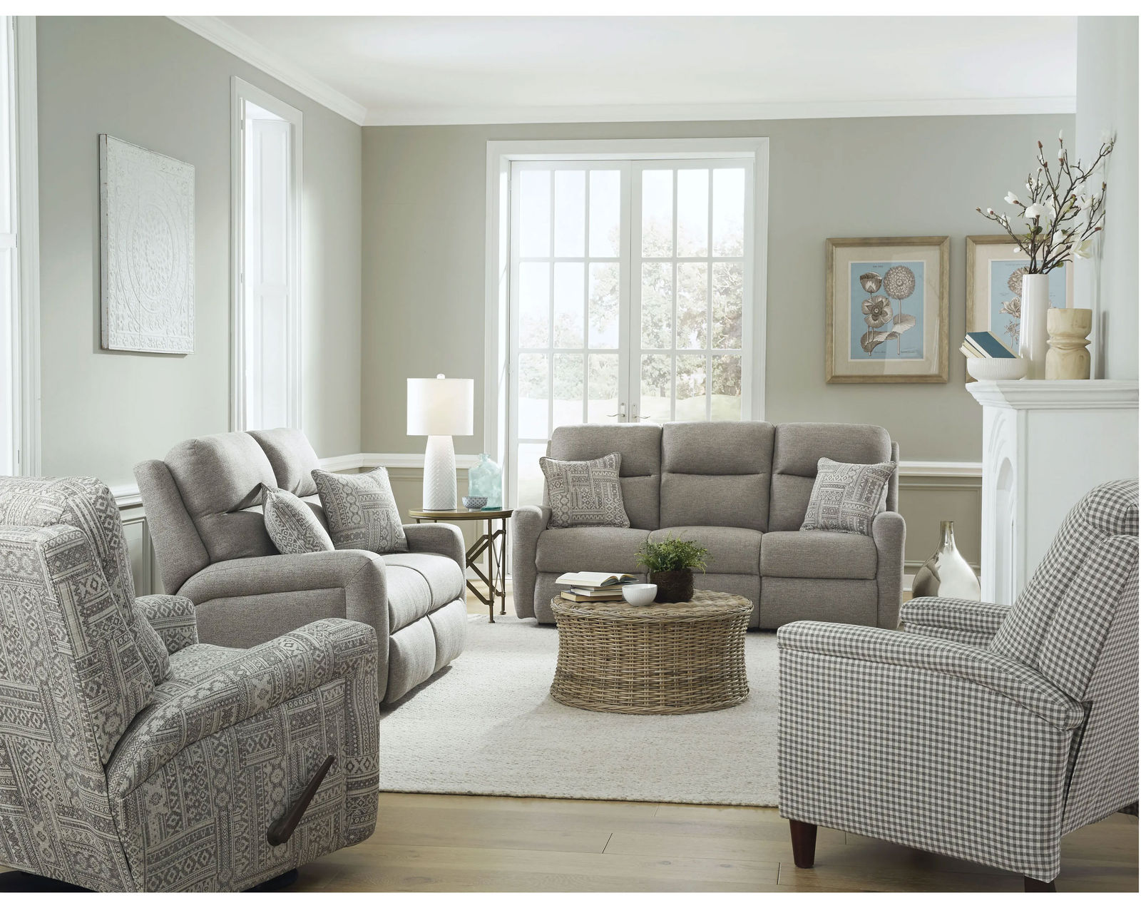 Metro Zero Gravity Power Wallhugger Recliner (+150 fabrics and leathers)