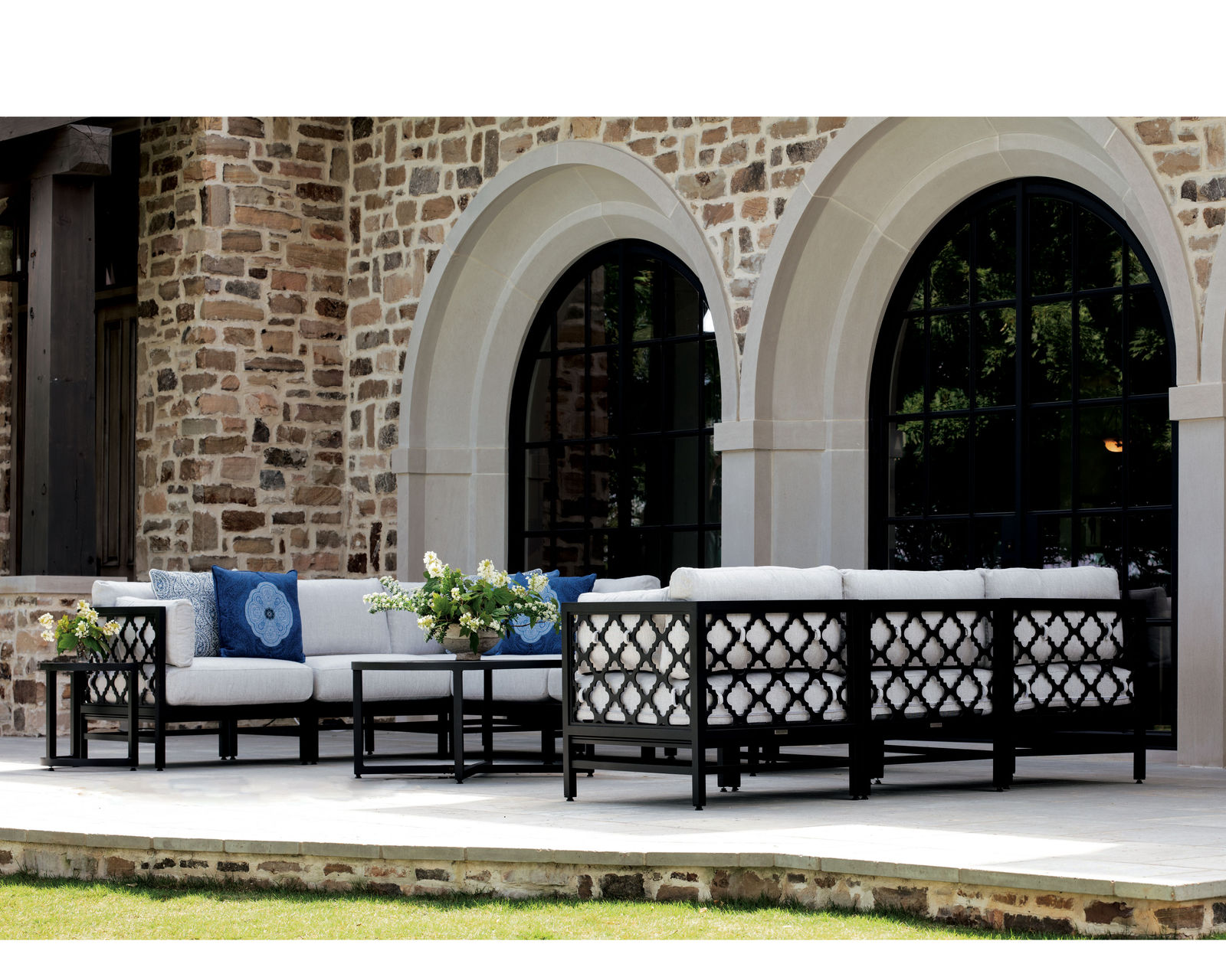 Willow Outdoor Sectional (110 fabrics - 8 metal finishes) - Sectional Layout A: Willow Outdoor Sectional
