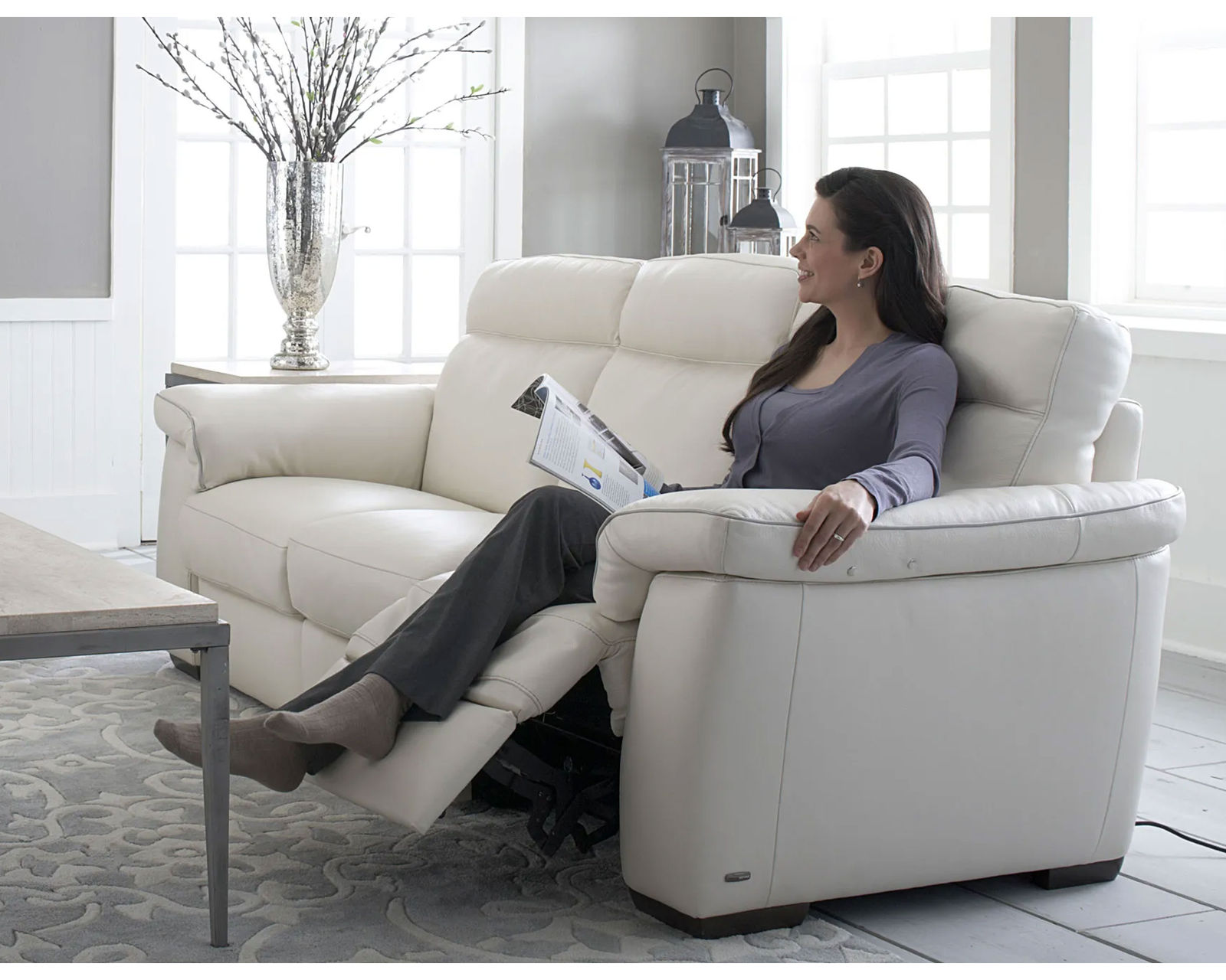 Brivido B757 Power Reclining Sofa (+50 leathers) 81" and 92" - Brivido 92" Power Reclining Sofa (3 cushion)