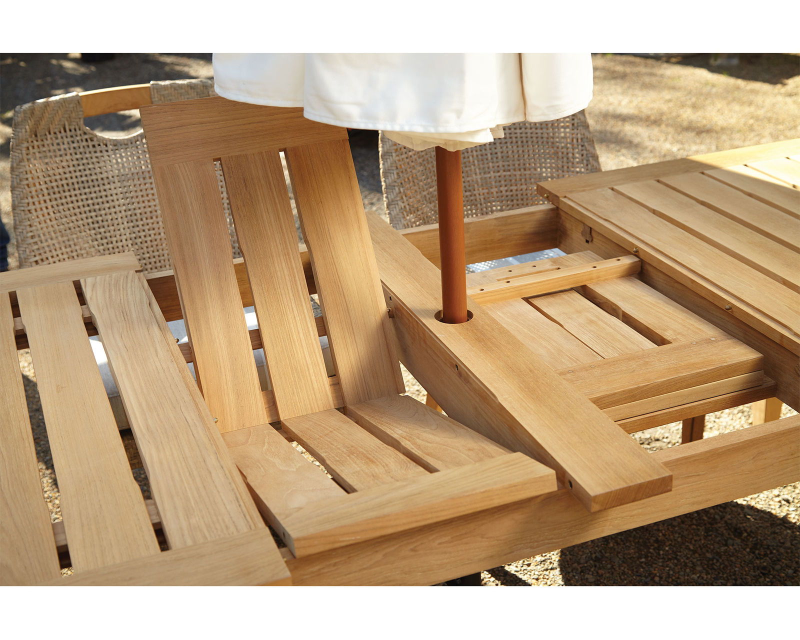 Edgewood Seven Piece Dining Room (Teak) - Edgewood Rectangular Dining Table