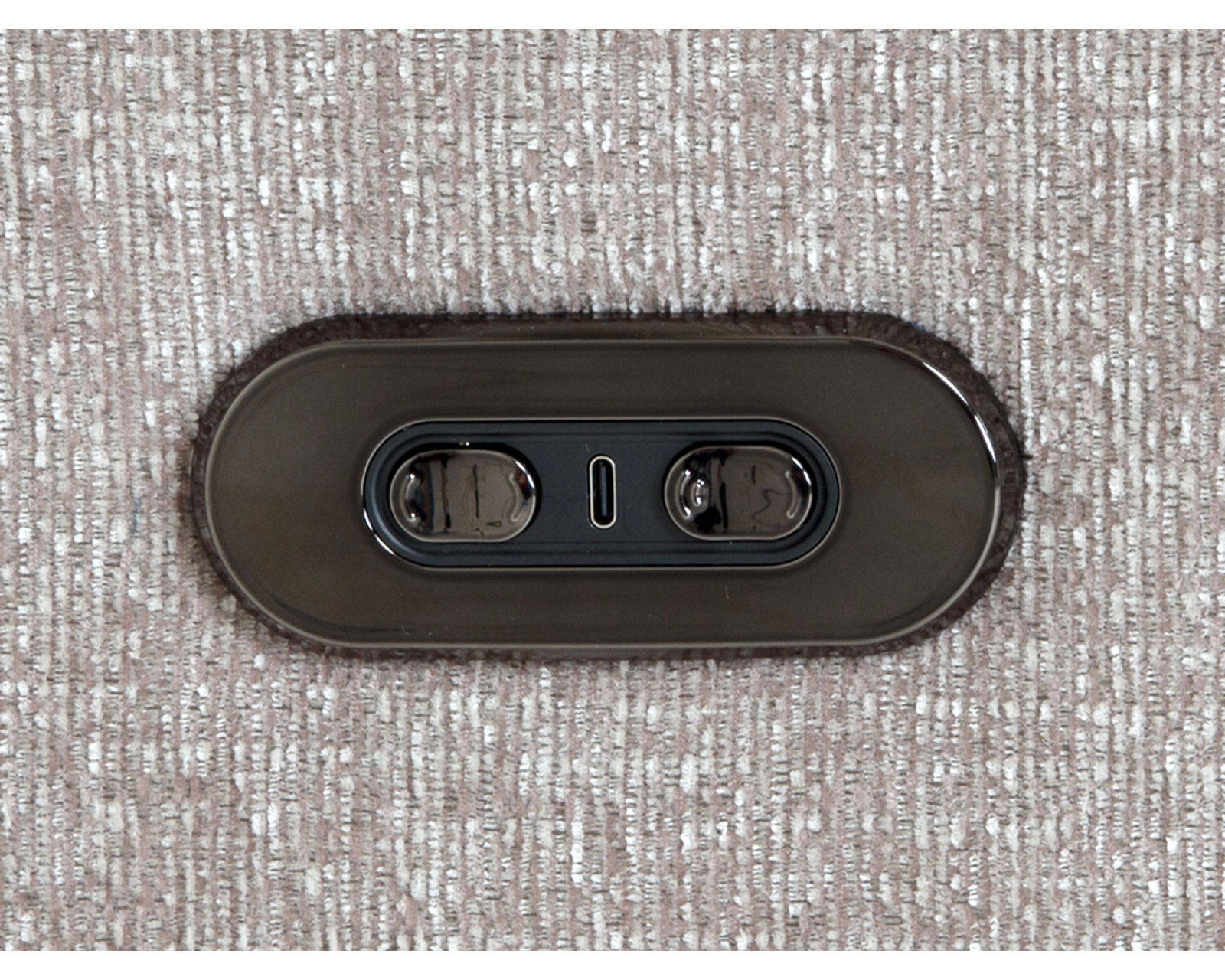 Cleveland 690 Power Headrest Power Reclining Modular Sectional (Power Recline. Power Headrest. Modular Comfort Built Around You) - Dual Power Recline Buttons with USB-C Charging