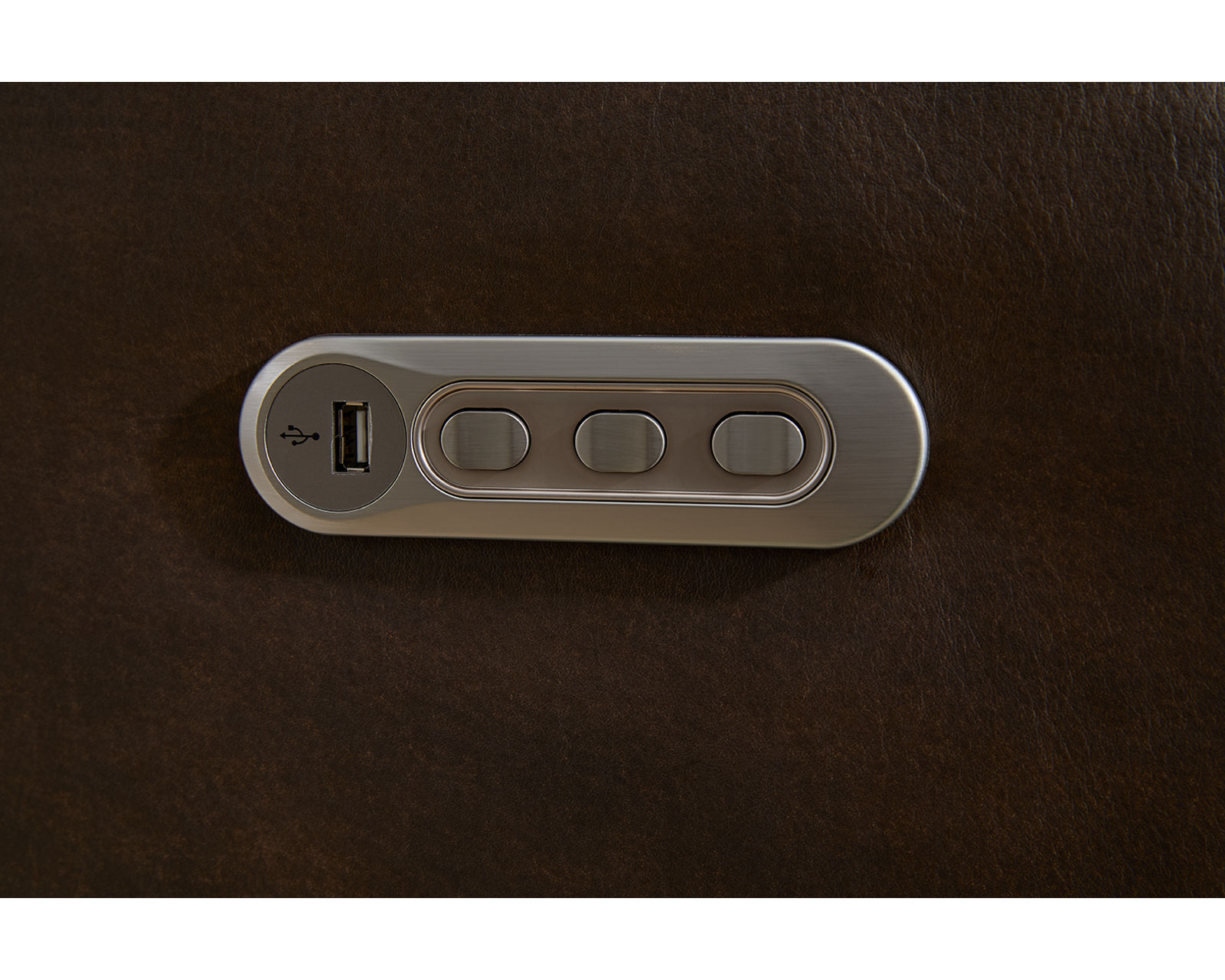 Score 2805 Leather Triple Power Reclining Sectional (+20 leathers) - USB-A and USB-C charging ports are built into power controls