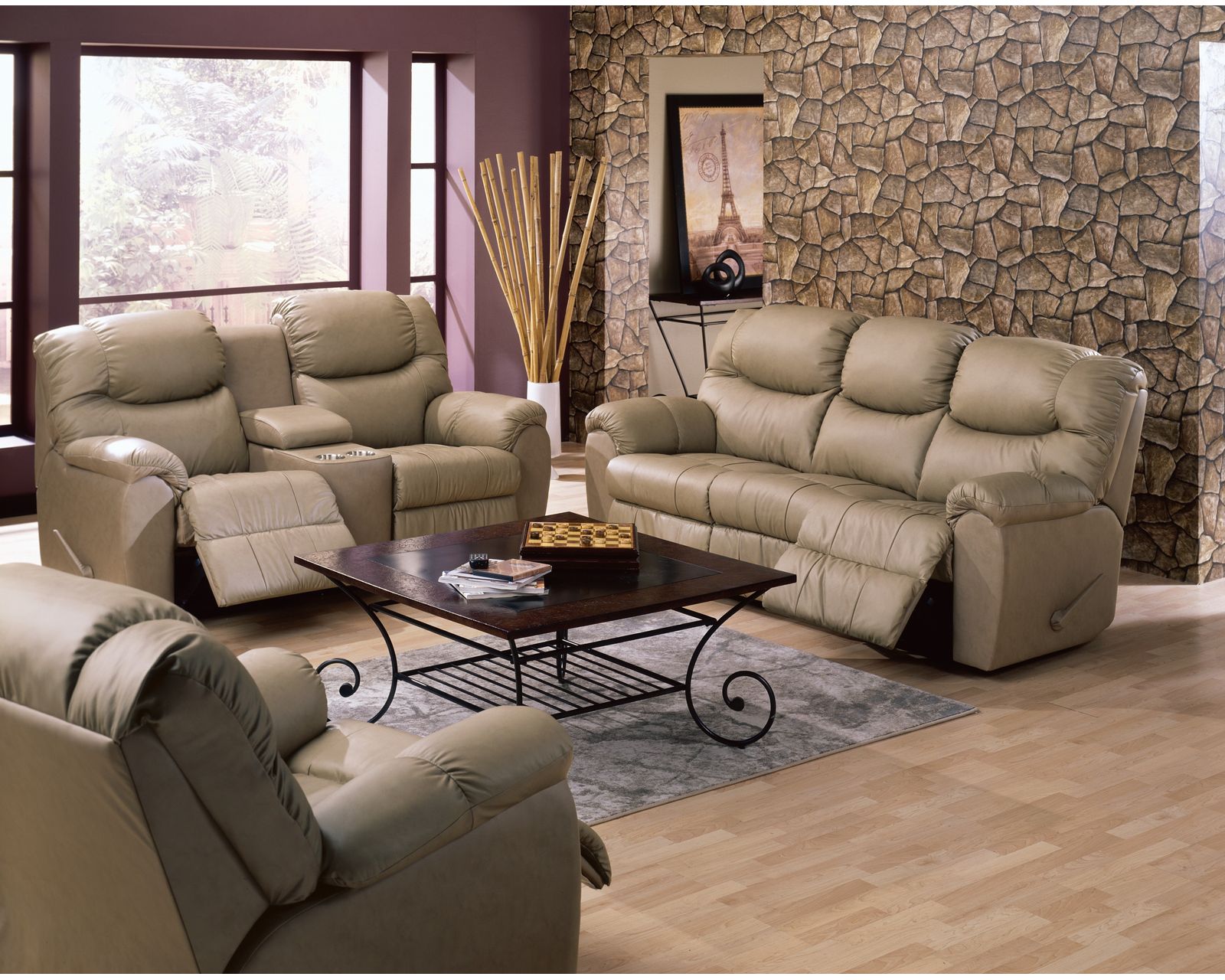 Regent 41094 Reclining Sofa (84") +50 fabrics - Regent is a classic reclining collection that showcases the very best in comfort, quality and design