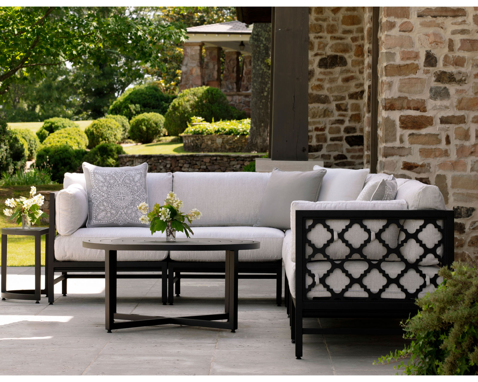 Willow Outdoor Sectional (110 fabrics - 8 metal finishes) - Sectional Layout B: Willow Outdoor Sectional