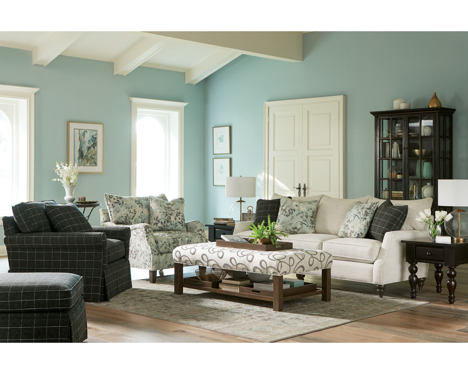 Paula Deen 313 Your Way Sofa (+100 High Performance Fabrics) - Paula Deen 90" Sofa