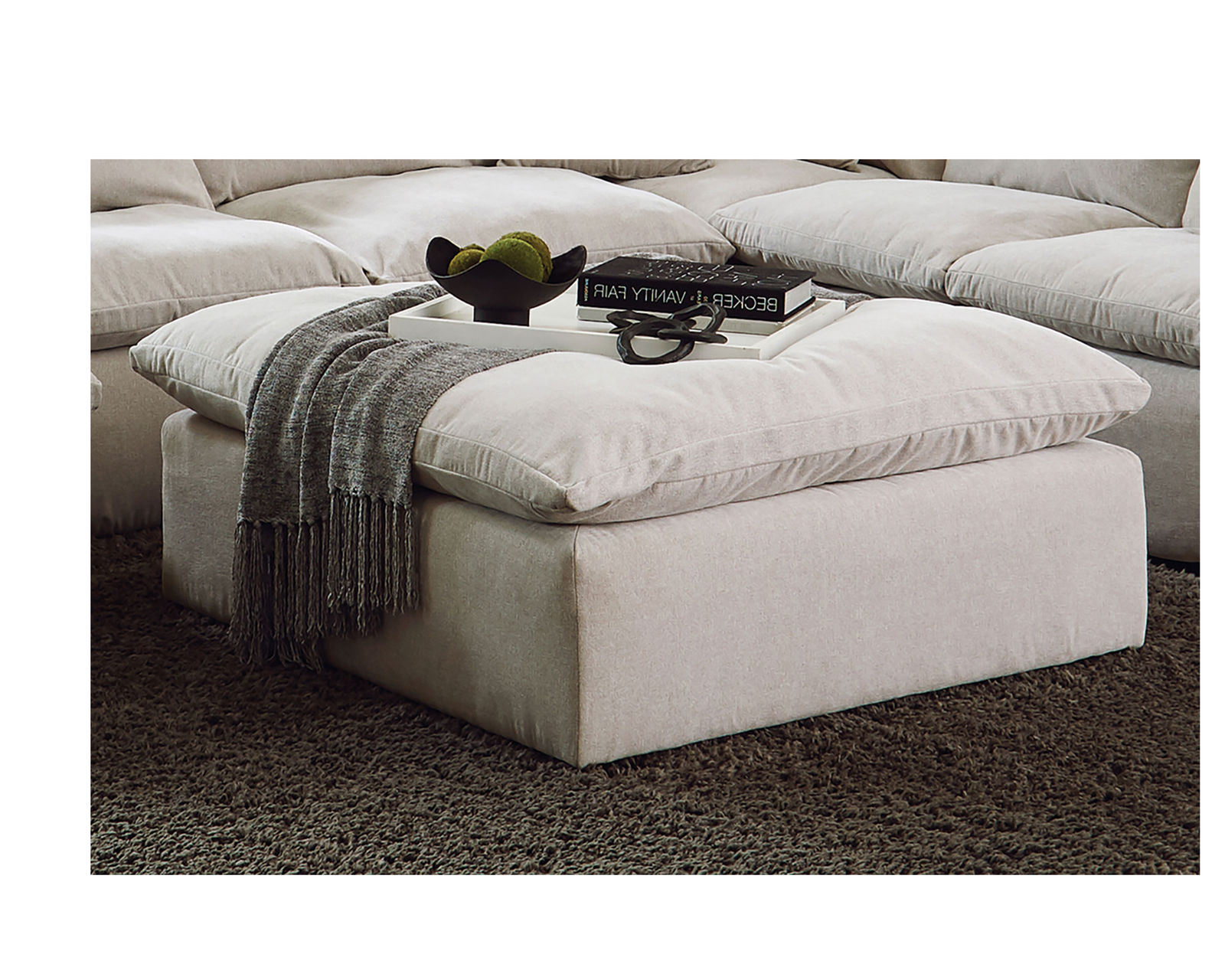 Harper 1345 Stationary Sectional (Relaxed living) - Harper Cocktail Ottoman