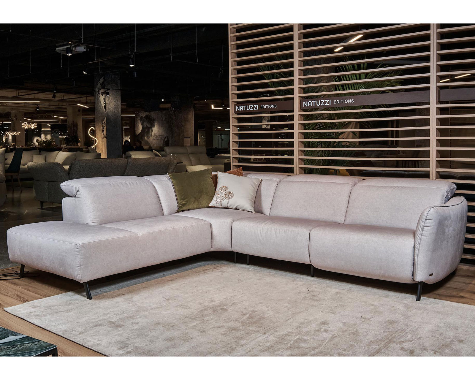 Lima C267 Stationary Sectional (+50 leathers)
