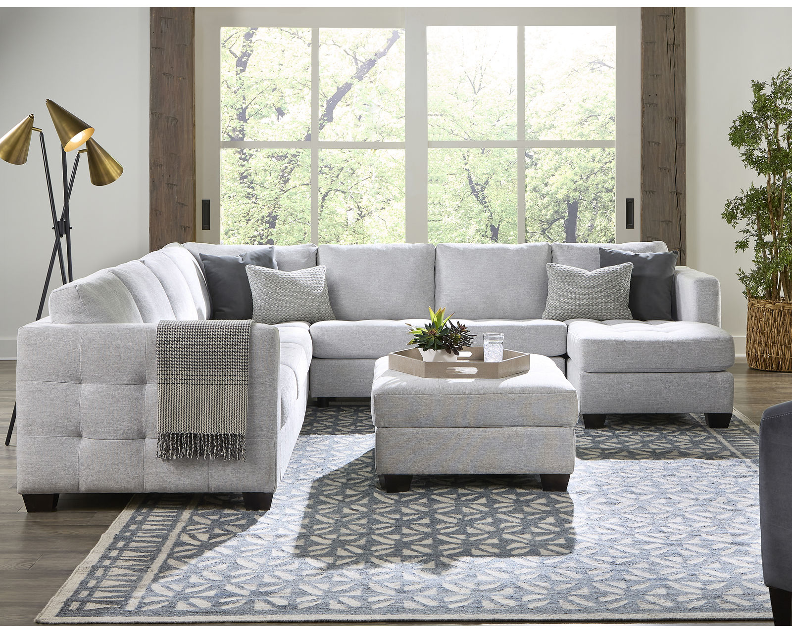 Barrett 77558 Sectional (+50 fabrics) - Layout M: Five Piece Sectional 128" x 122" x 91"
