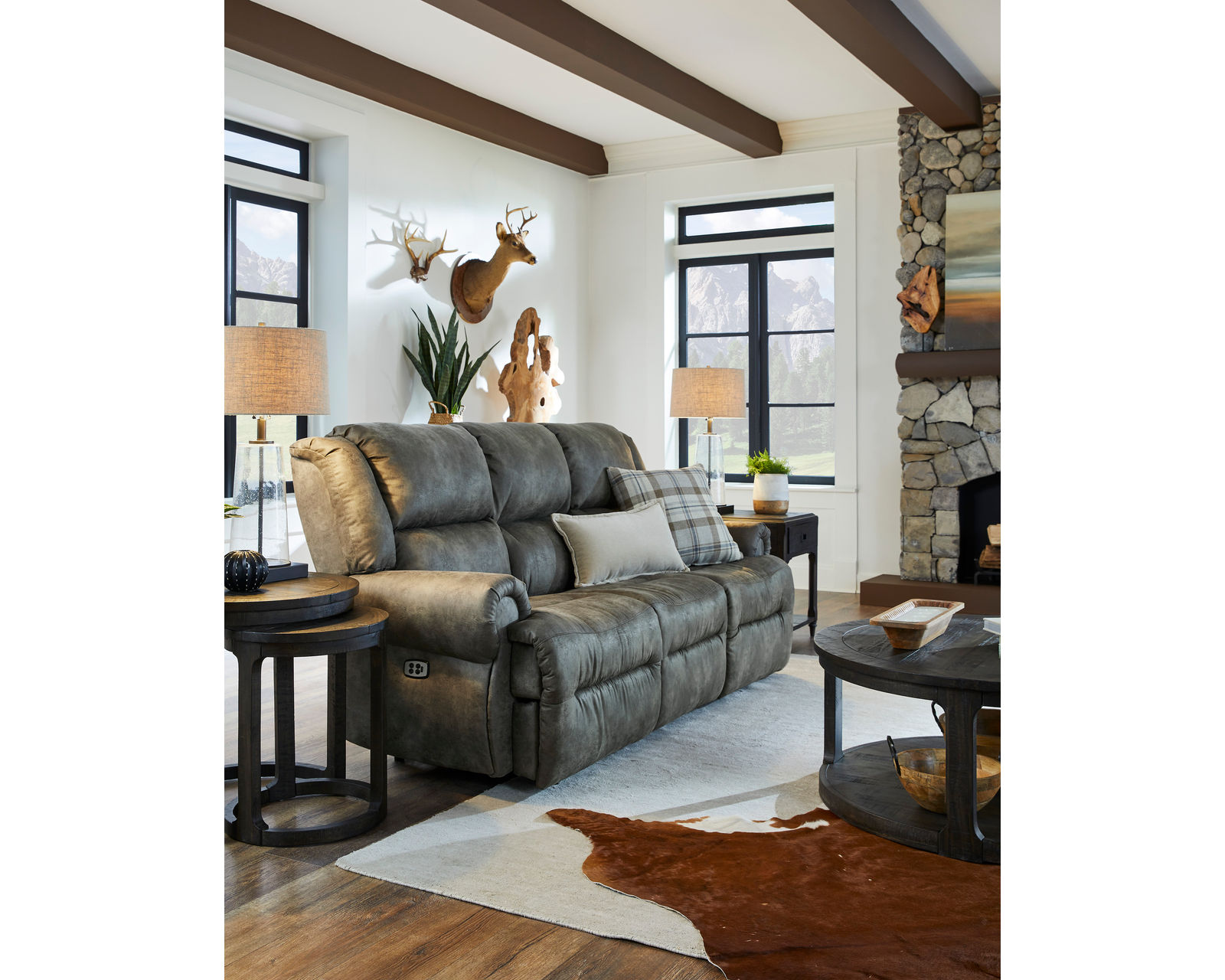 🎣 Genet 85" Reclining Sofa w/ Dropdown Table (+65 colors)