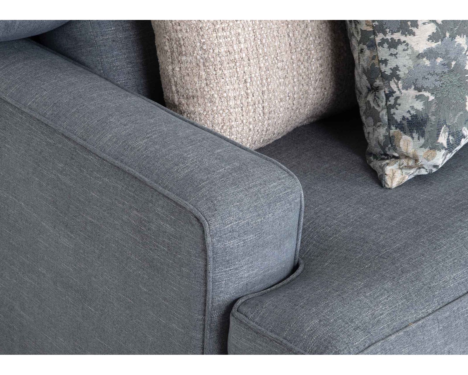 Lakeland 90" Sofa (Tailored Style. Everyday Comfort. Made for Living) - T-Seat and Back Cushions