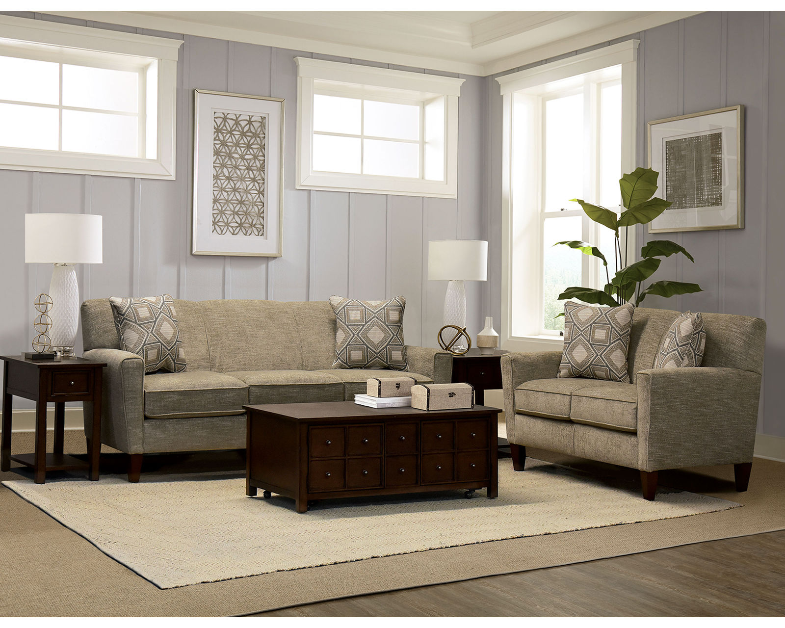 Collegedale 79" Sofa  (+100 Standard and Performance Fabrics)