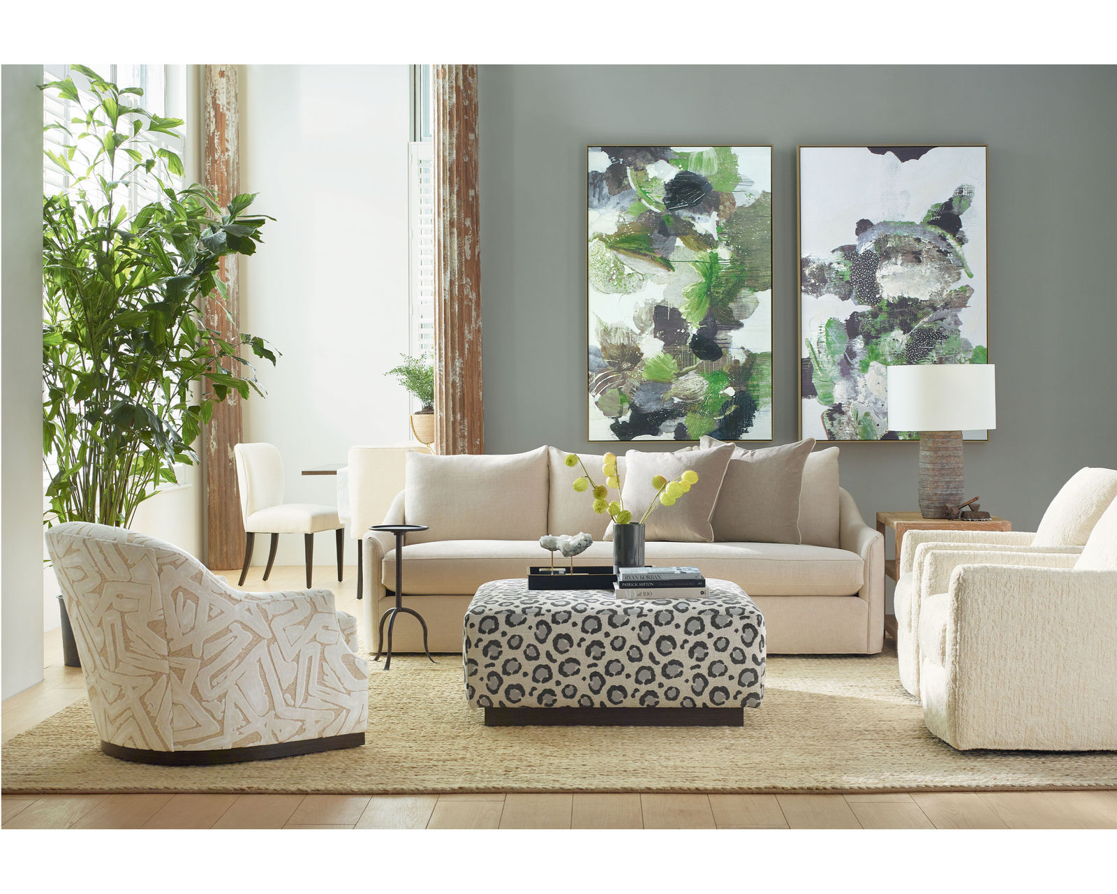 Barrington 84" or 93" Sofa (+75 fabrics)