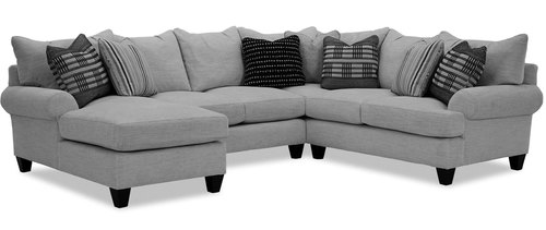 Layout N: Three Piece Sectional 70" x 135" x 106"