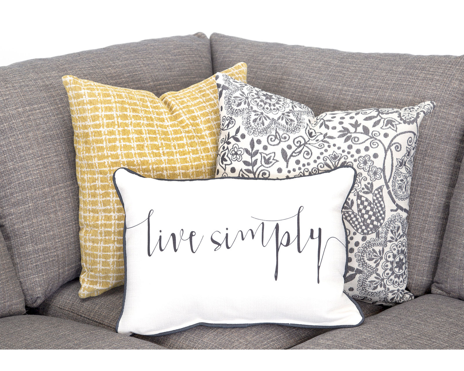 Julienne 864 Stationary Sectional (Includes Pillows) - Pillows Included
