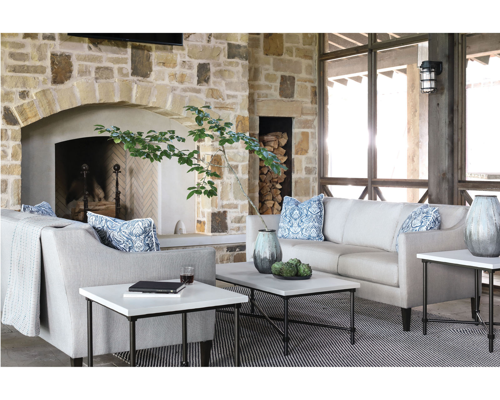 Finley Outdoor Sofa (Made to order fabrics)