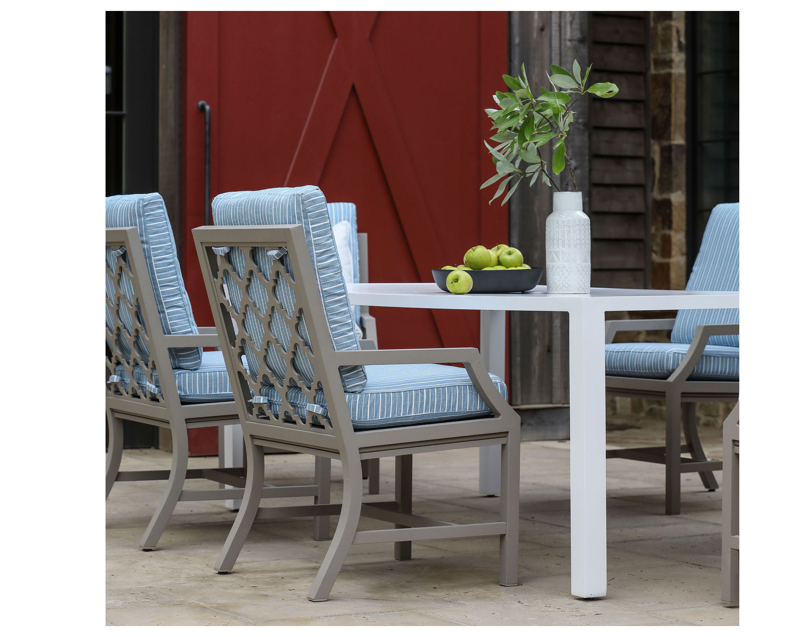 Willow Outdoor Dining Arm Chair (110 fabrics - 8 metal finishes) - Willow Outdoor Dining Arm Chair 