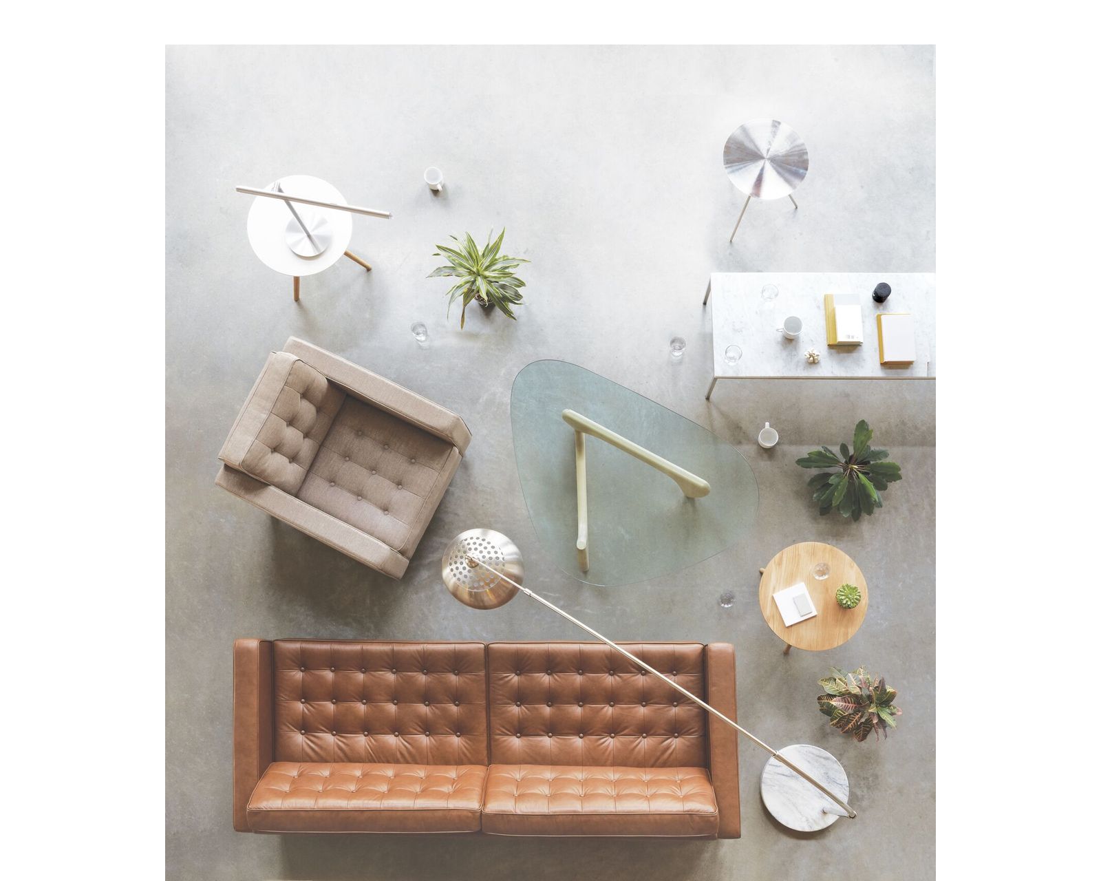 Reverie 77157 Sofa (76", 87" or 92") +100 leathers