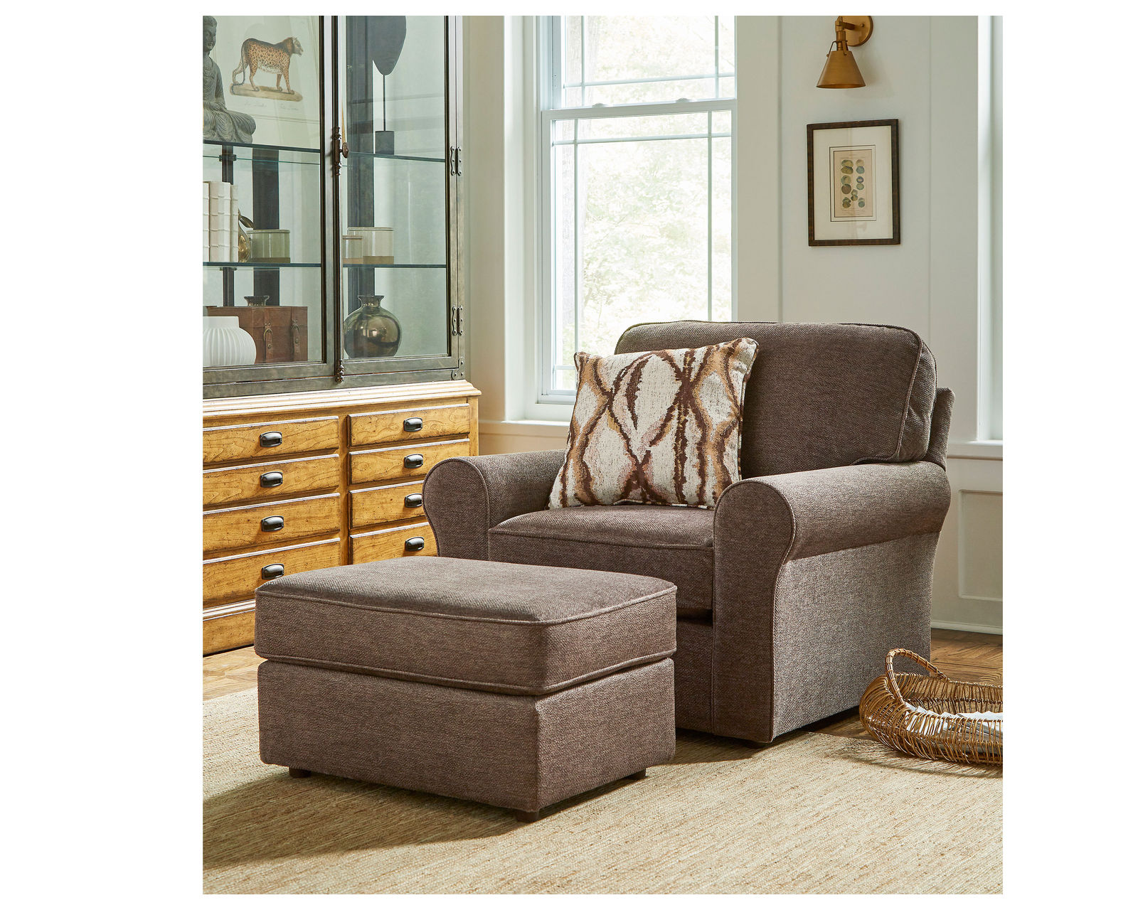 Hanway Chair (+139 fabrics) Swivel chair available - Hanway Chair and Ottoman