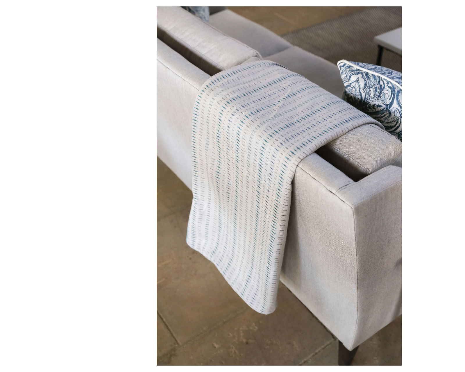 Finley Outdoor Sofa (Made to order fabrics)
