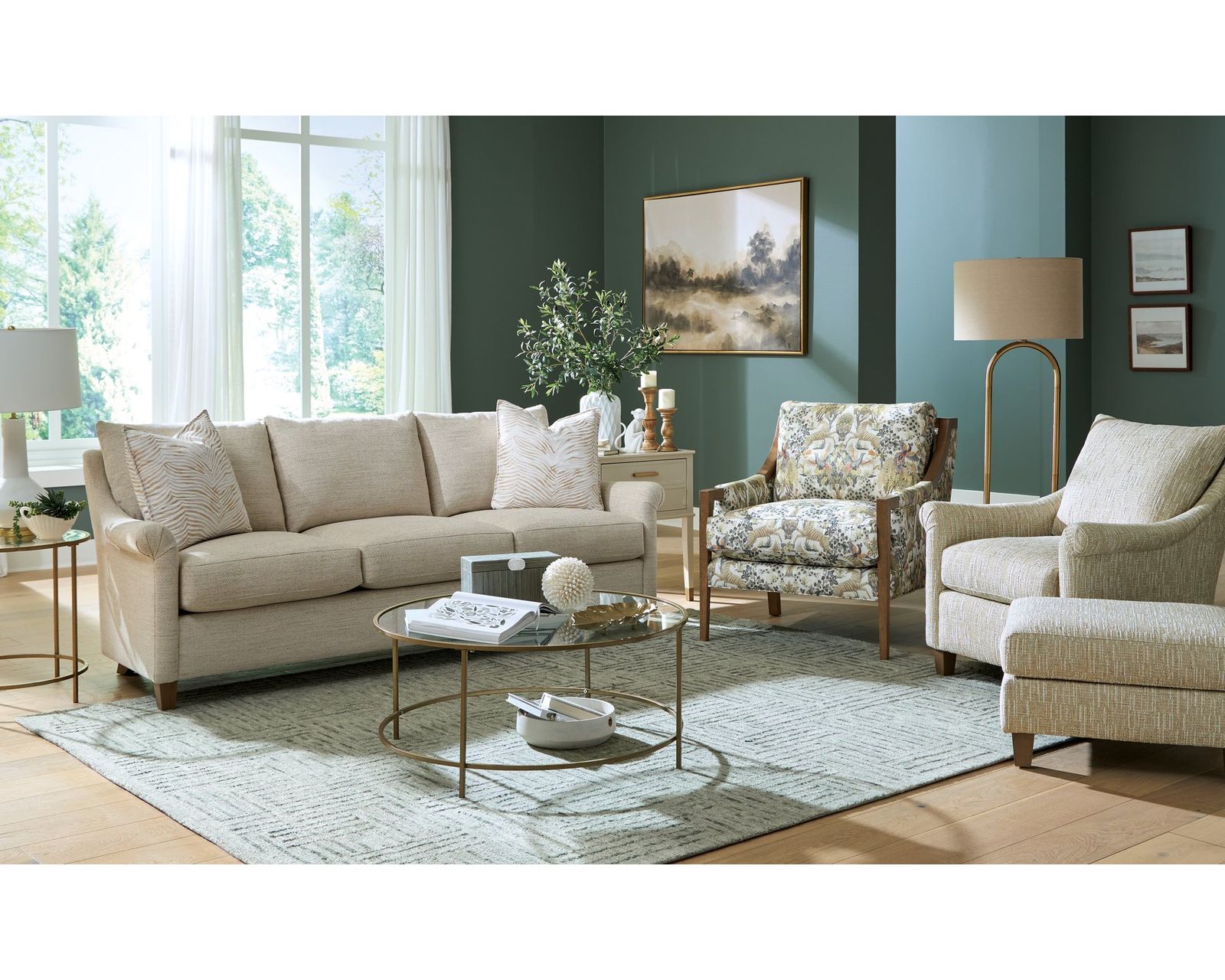 Sheffield 7464 Sofa (90") +100 performance fabrics)