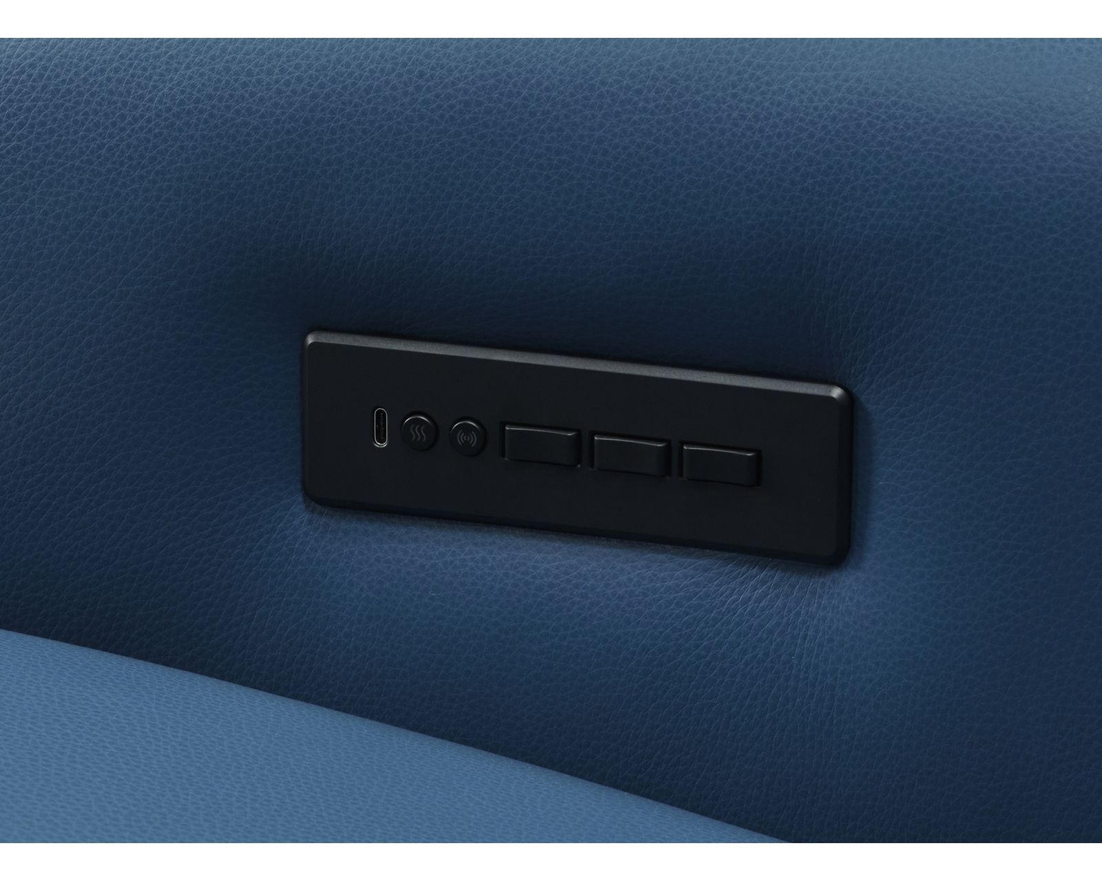 Essex 40112 Triple Power Reclining Sofa (81") +100 leathers - USB charging with independent controls for the power headrest, power lumbar and power recline