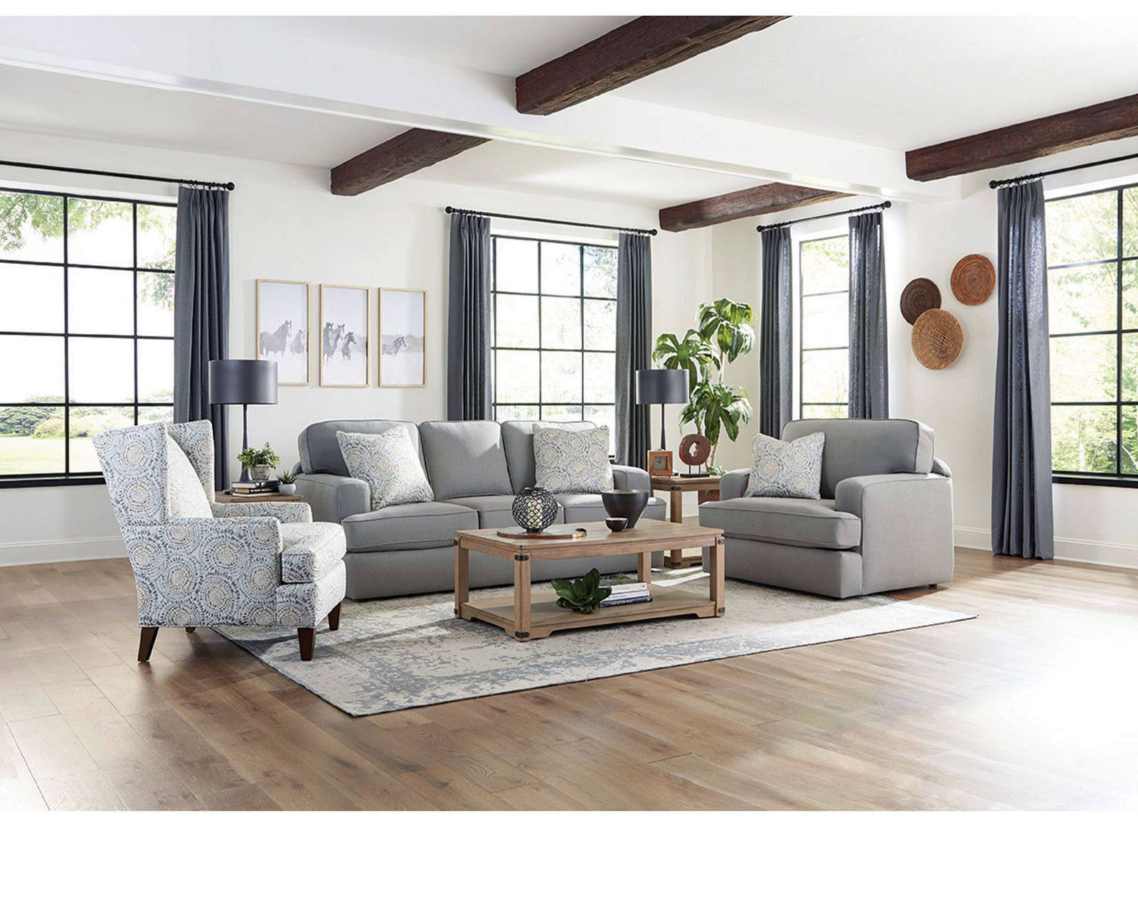 Rouse 91" Sofa  (+101 Standard and Performance Fabrics) - Rouse 4R05 Sofa