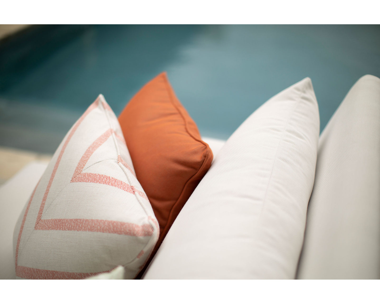 Jefferson Outdoor Loveseat (Made to order fabrics)