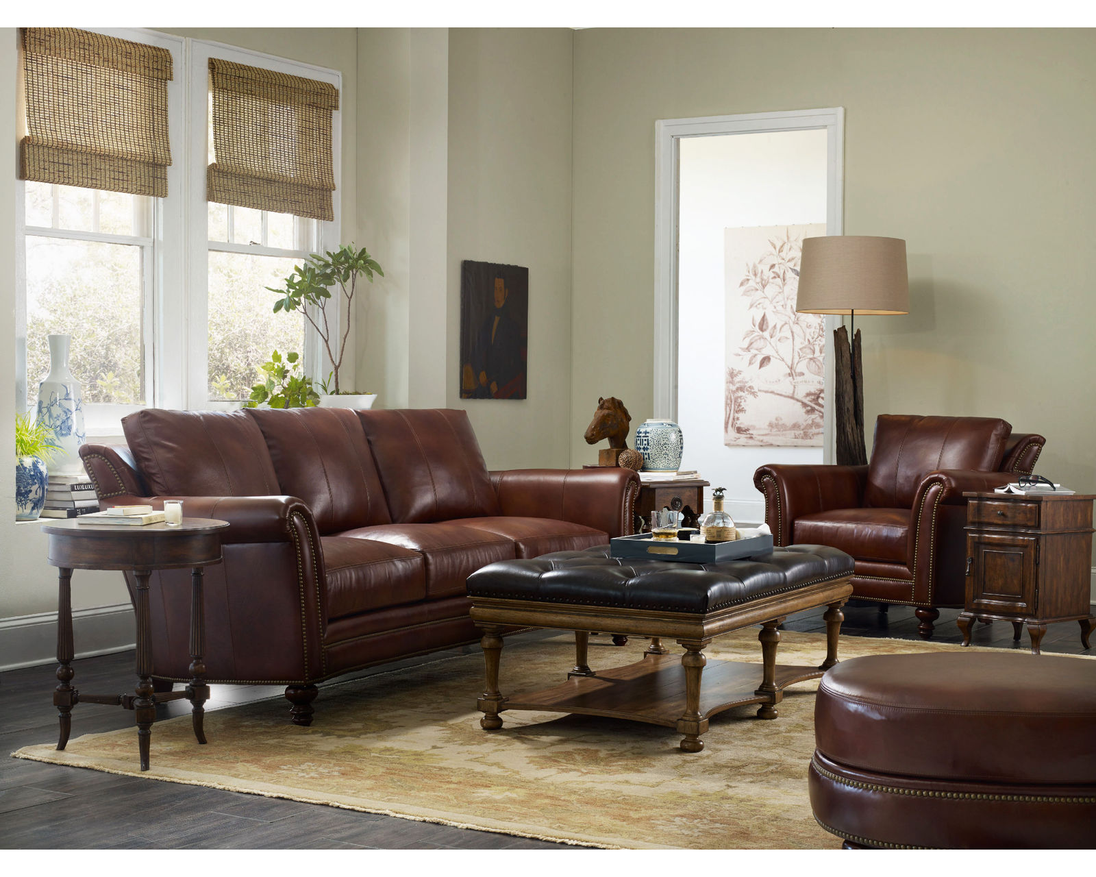 Bradington Young Richardson 866 Sofa (12 leathers) 8-Way Hand Tie