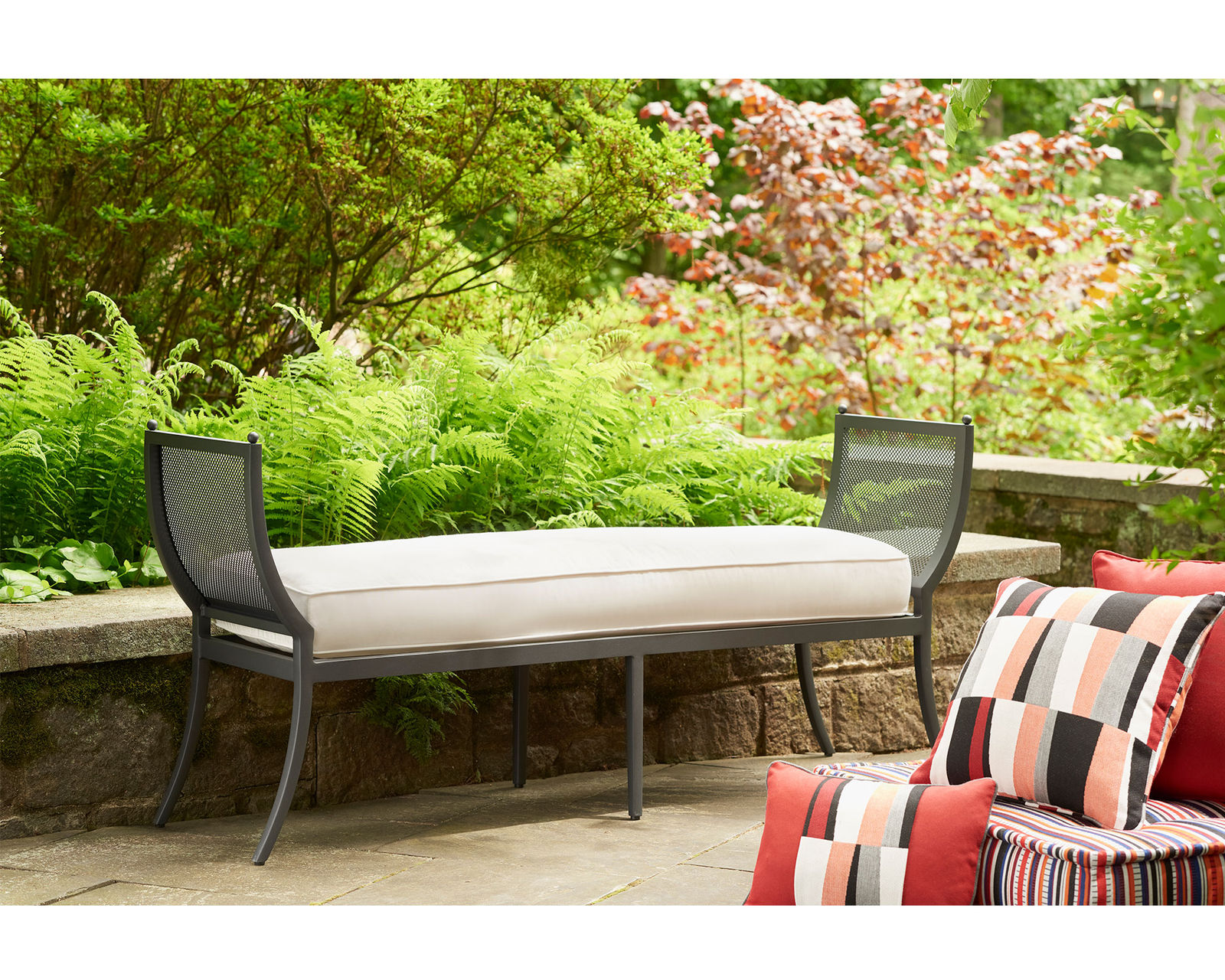Winterthur Estate Bench - Winterthur Estate Bench (Made to order fabrics)