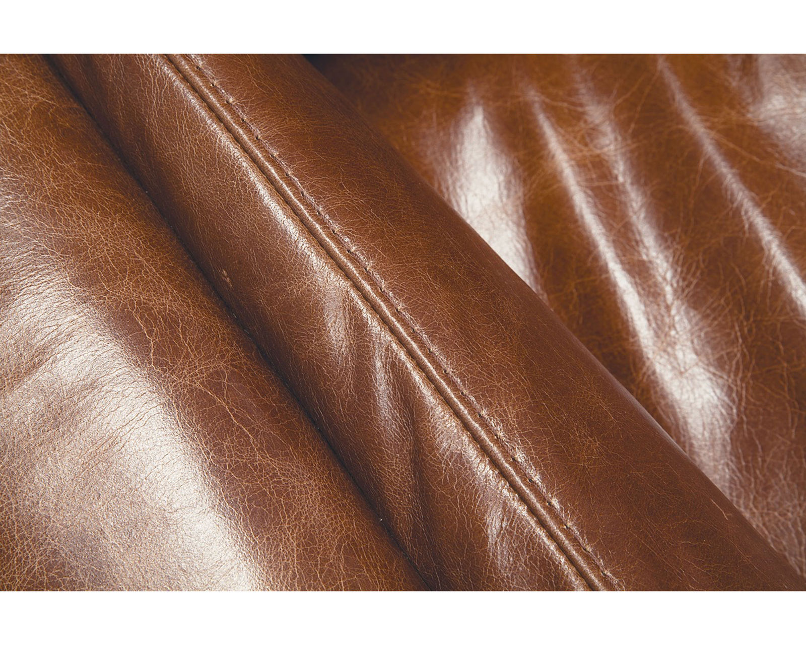 Balmoral 77488 Sectional (+50 fabrics)