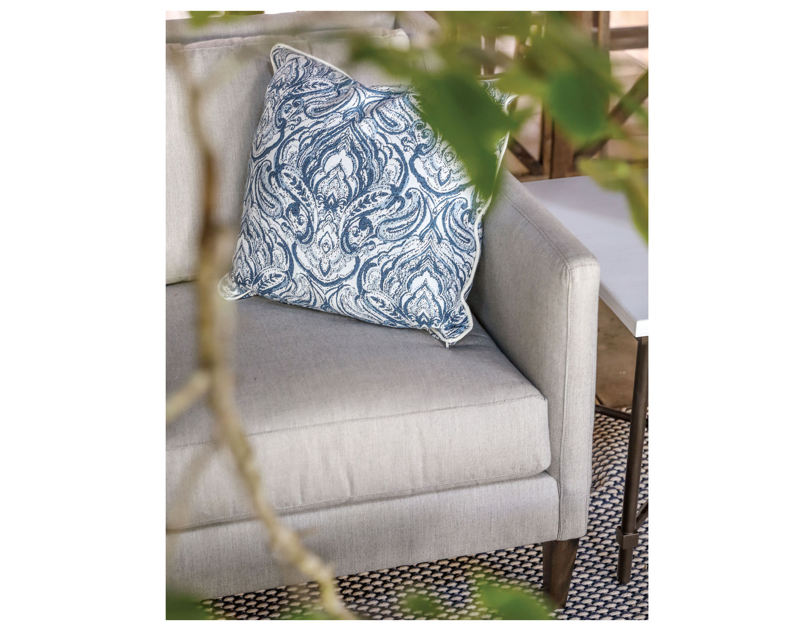 Finley Outdoor Sofa (Made to order fabrics)