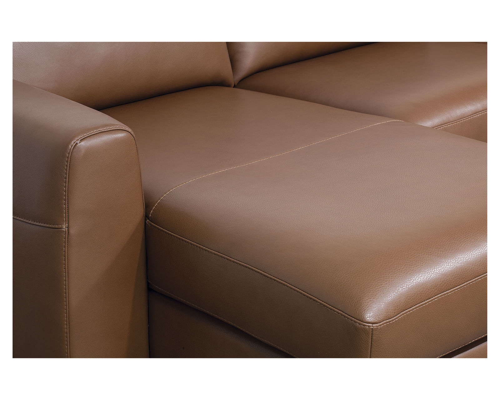 Atticus 77325 Sectional (100+ Leathers)