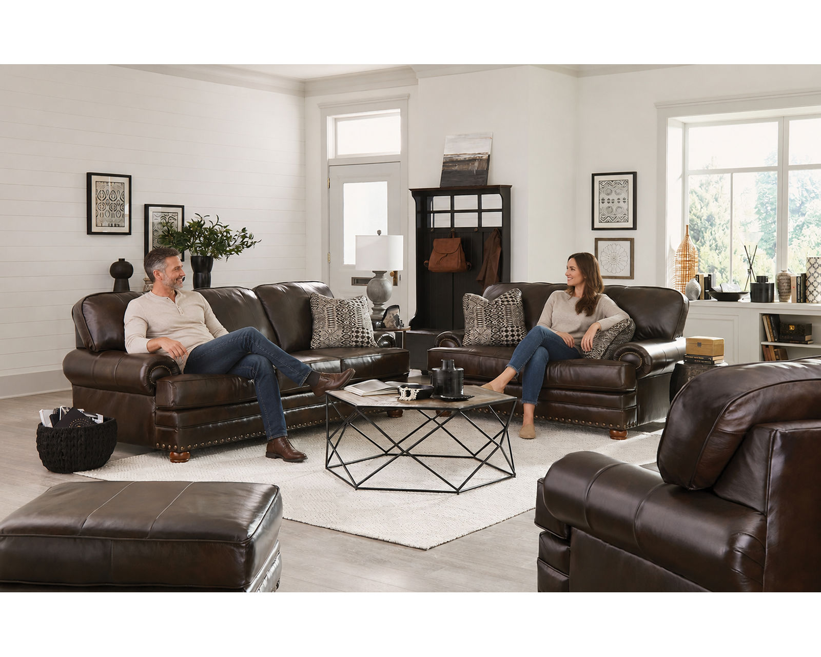 Roberto 94" Top Grain Leather Touch Sofa (Includes Pillows) In stock - Roberto 94" Leather Sofa