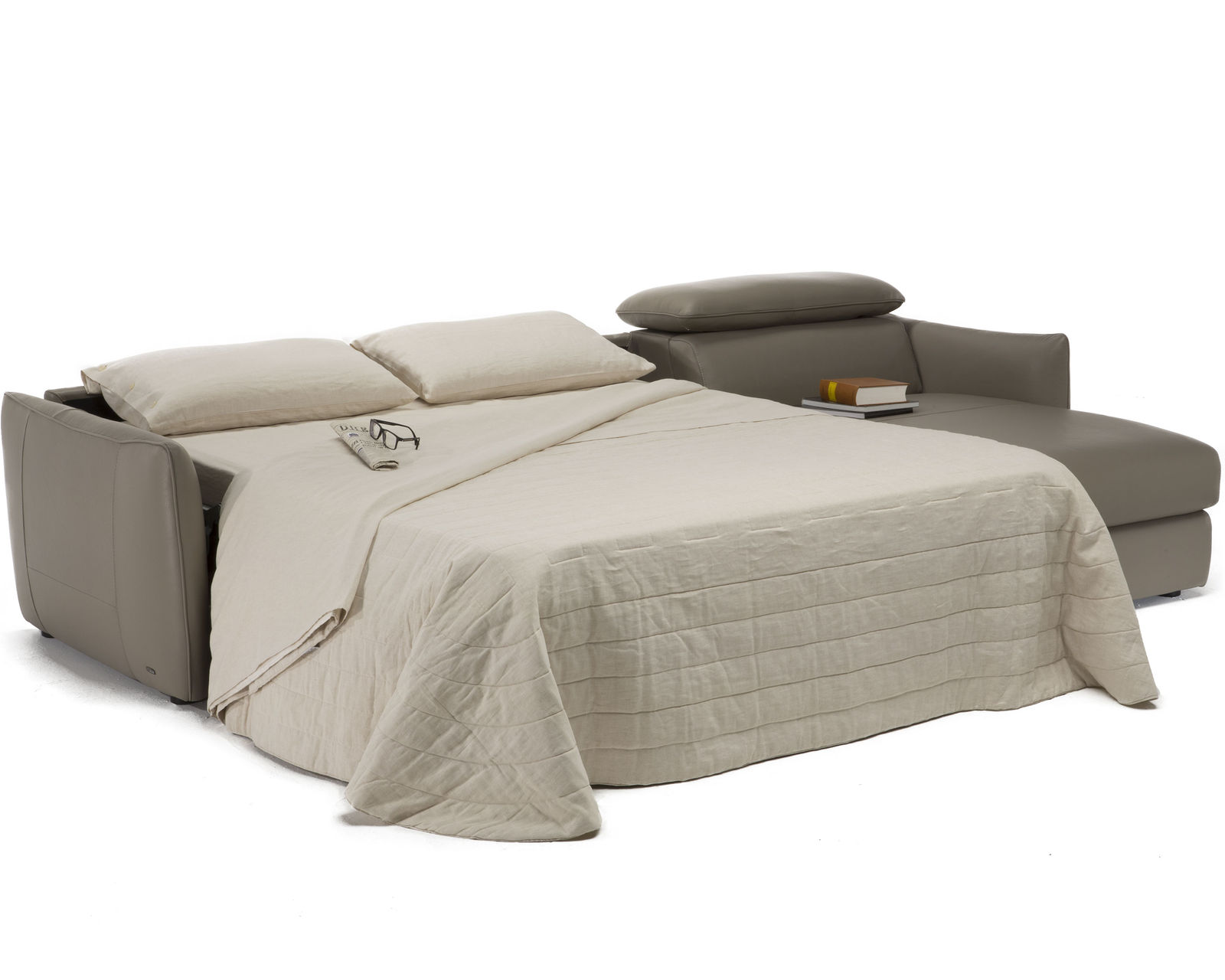Meraviglia B995 Leather Reclining Sleeper Sectional (+25 leathers) - Layout B: Two Piece Sleeper Sectional 67" x 108" x 83"