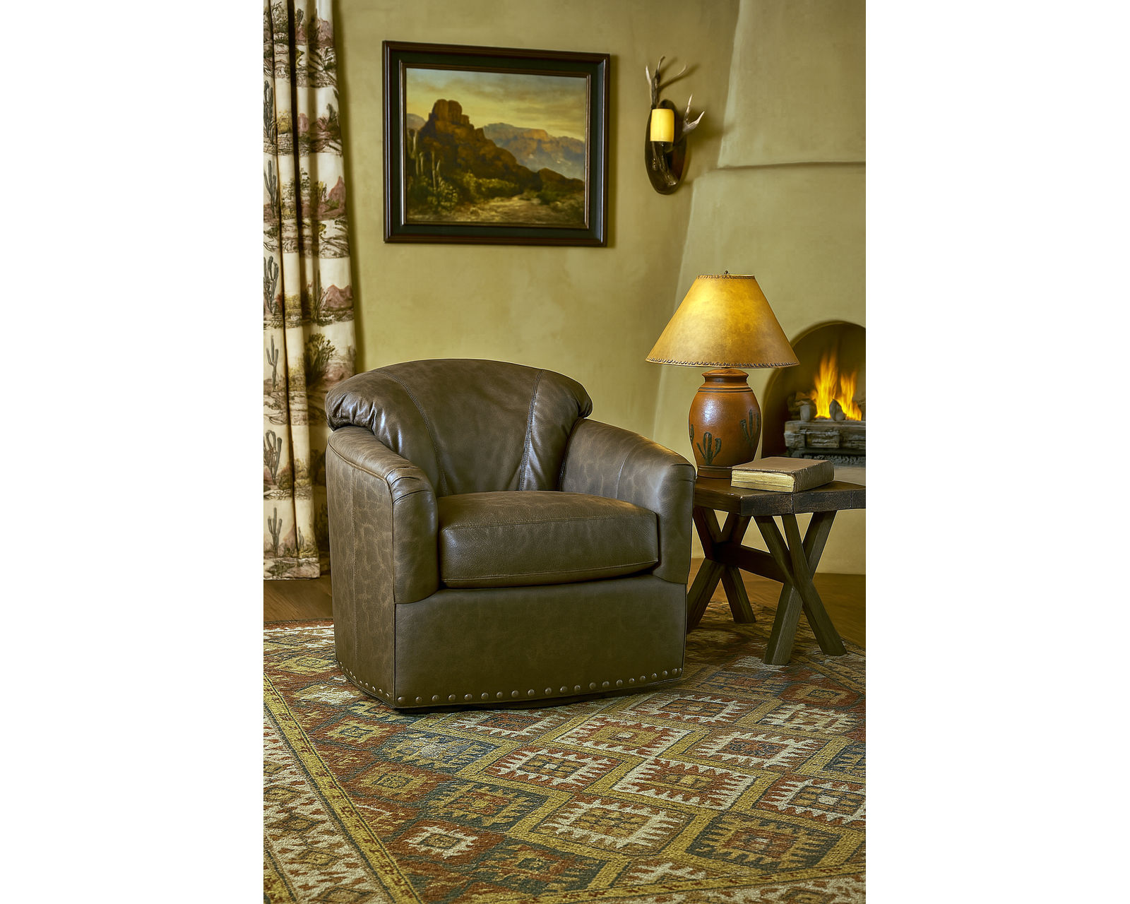 Troy L0404 Swivel Glider (+40 leathers) - +40 top-grain leathers and choice of nailhead trim