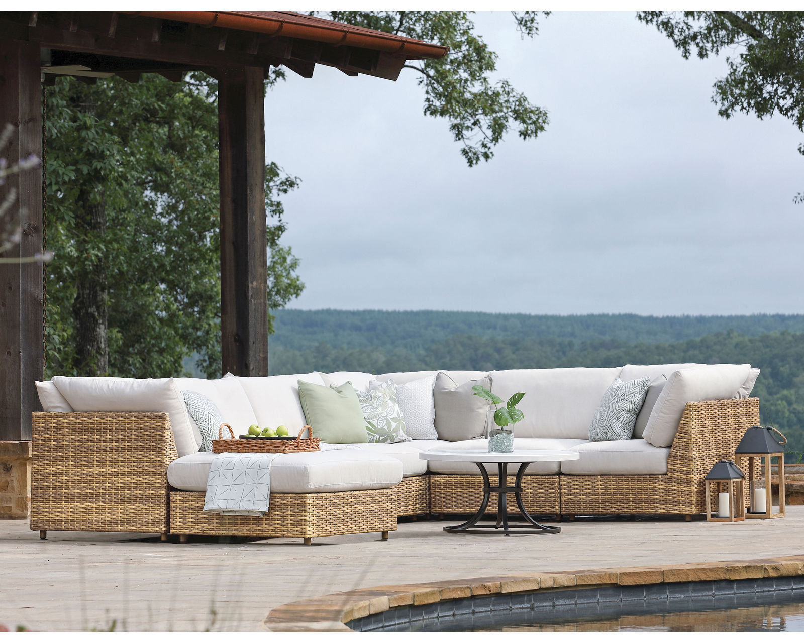 Campbell Outdoor Corner Chair (Made to order fabrics) - Purchase individually or part of the Campbell Outdoor Sectional
