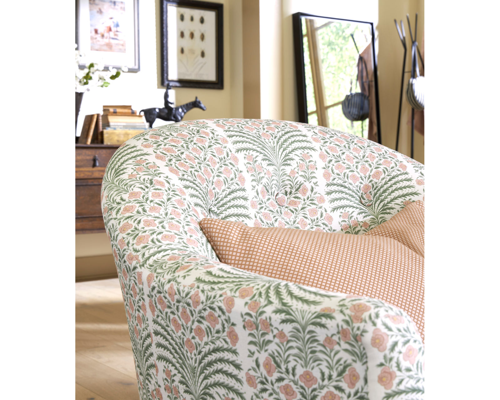 Erin & Ben Arden Accent Chair (+50 fabrics) - Arden Club Chair